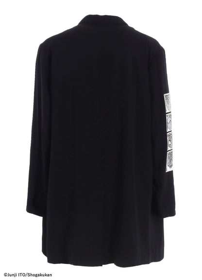 S'YTE × JUNJI ITO -UZUMAKI- AZAMI WEARING YOHJI YAMAMOTO PRINTED JACKET