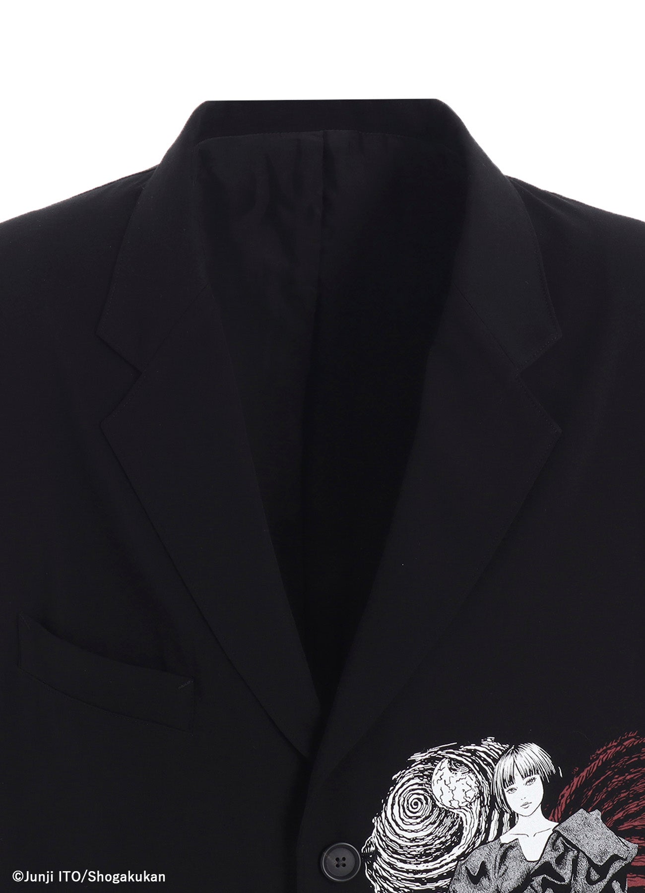 S'YTE × JUNJI ITO -UZUMAKI- AZAMI WEARING YOHJI YAMAMOTO PRINTED JACKET