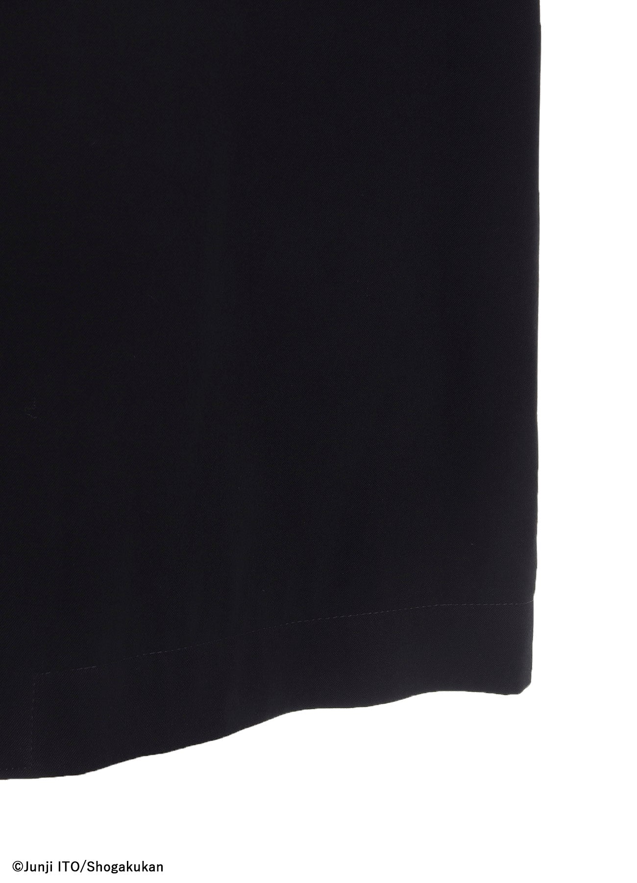 S'YTE × JUNJI ITO -UZUMAKI- AZAMI WEARING YOHJI YAMAMOTO PRINTED JACKET