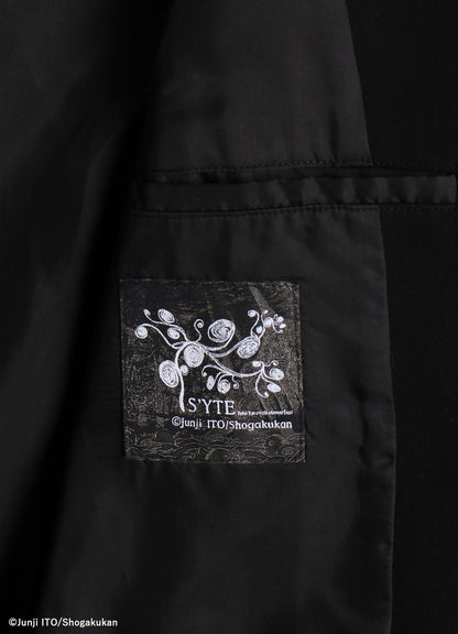 S'YTE × JUNJI ITO -UZUMAKI- AZAMI WEARING YOHJI YAMAMOTO PRINTED JACKET