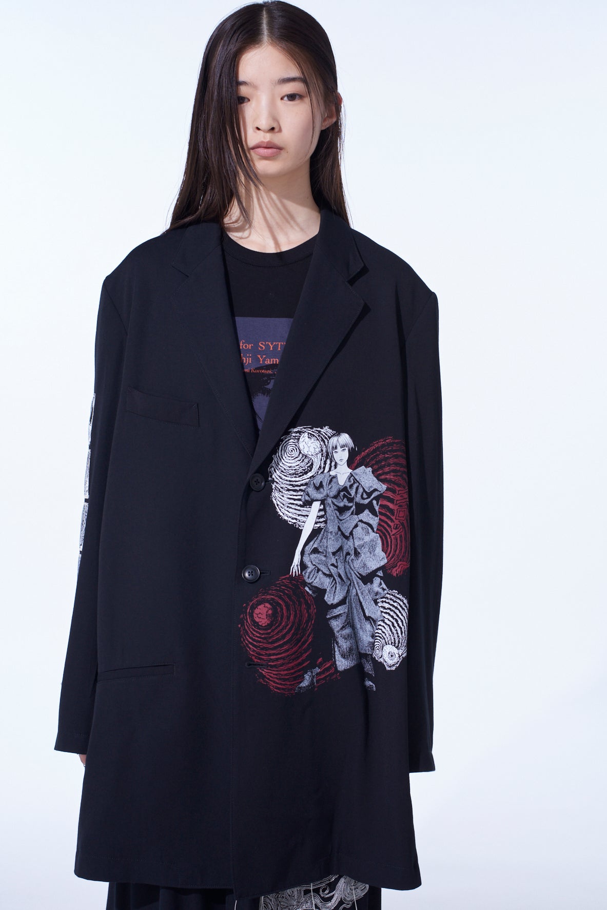 S'YTE × JUNJI ITO -UZUMAKI- AZAMI WEARING YOHJI YAMAMOTO PRINTED JACKET
