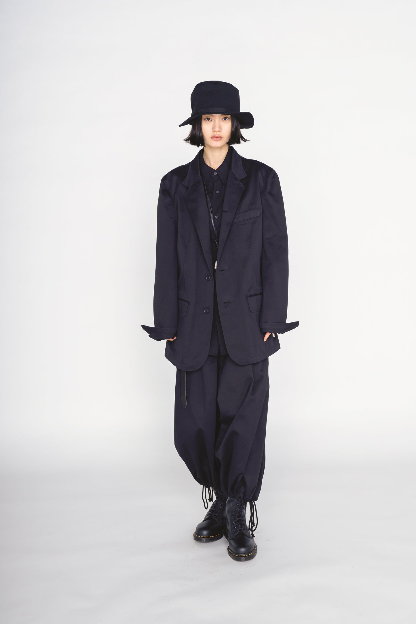 -S’YTE × GDC Collaborate Collection-WEPON CLOTH LOGO-PRINTED 5 BUTTON TAILORED JACKET