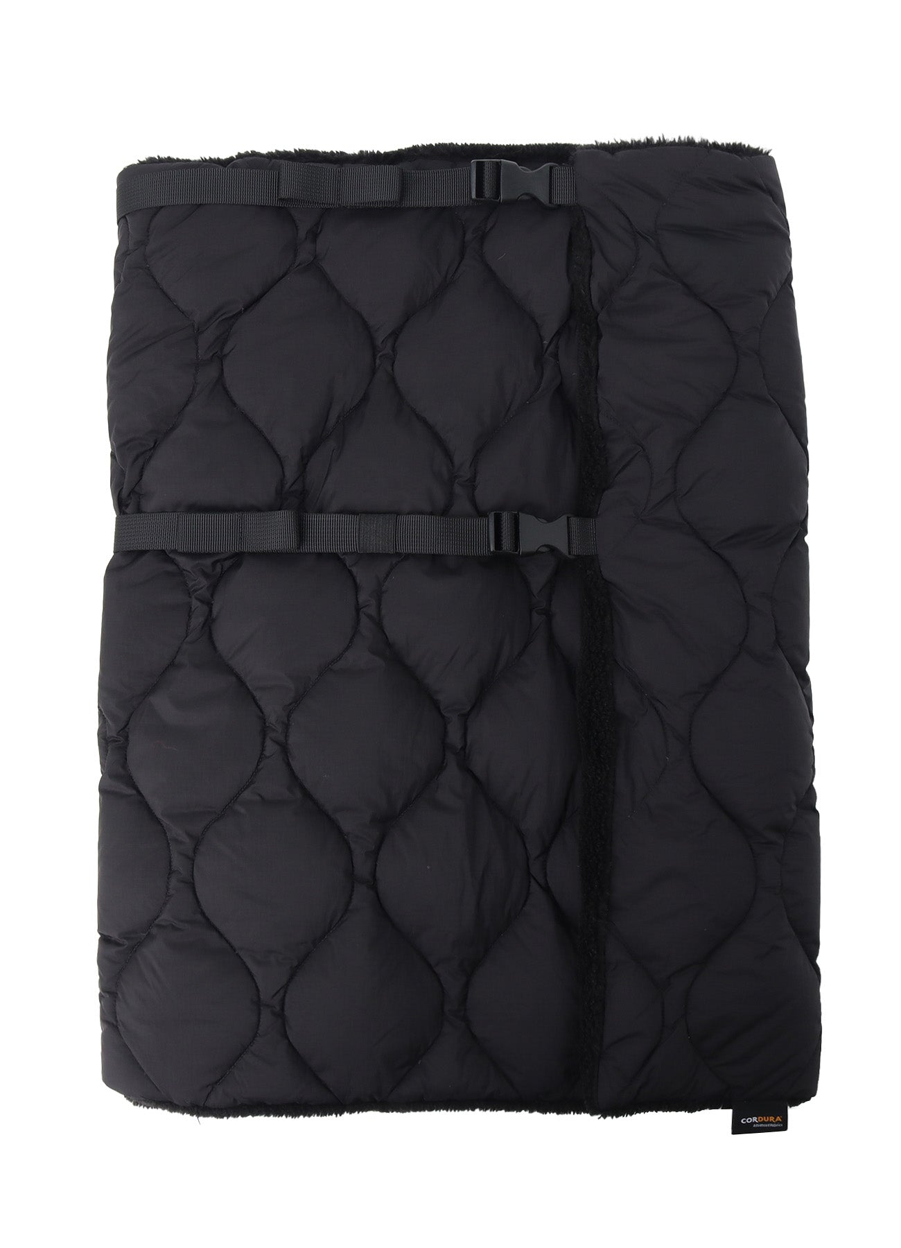 S'YTE X TAION】REVERSIBLE QUILTED DOWN SCARF WITH BLACK FLEECE