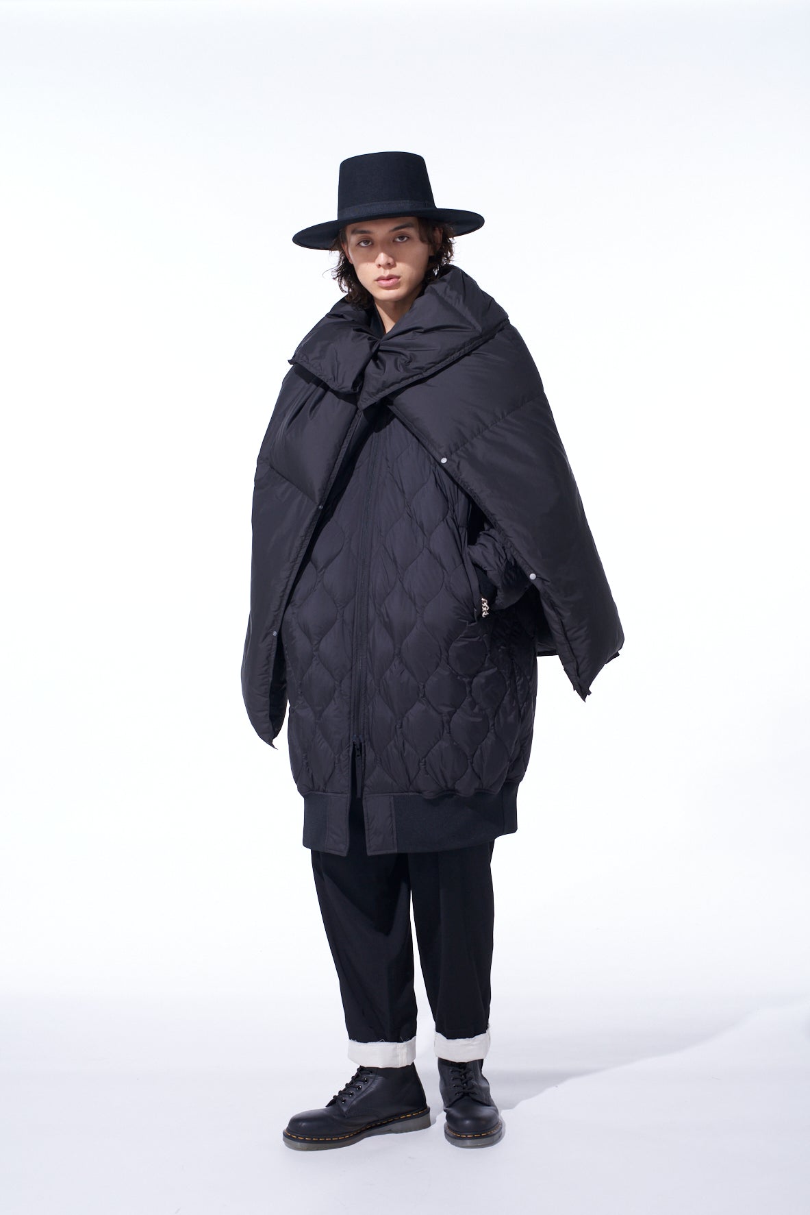 【S'YTE X TAION】VERSATILE QUILTED DOWN BLANKET