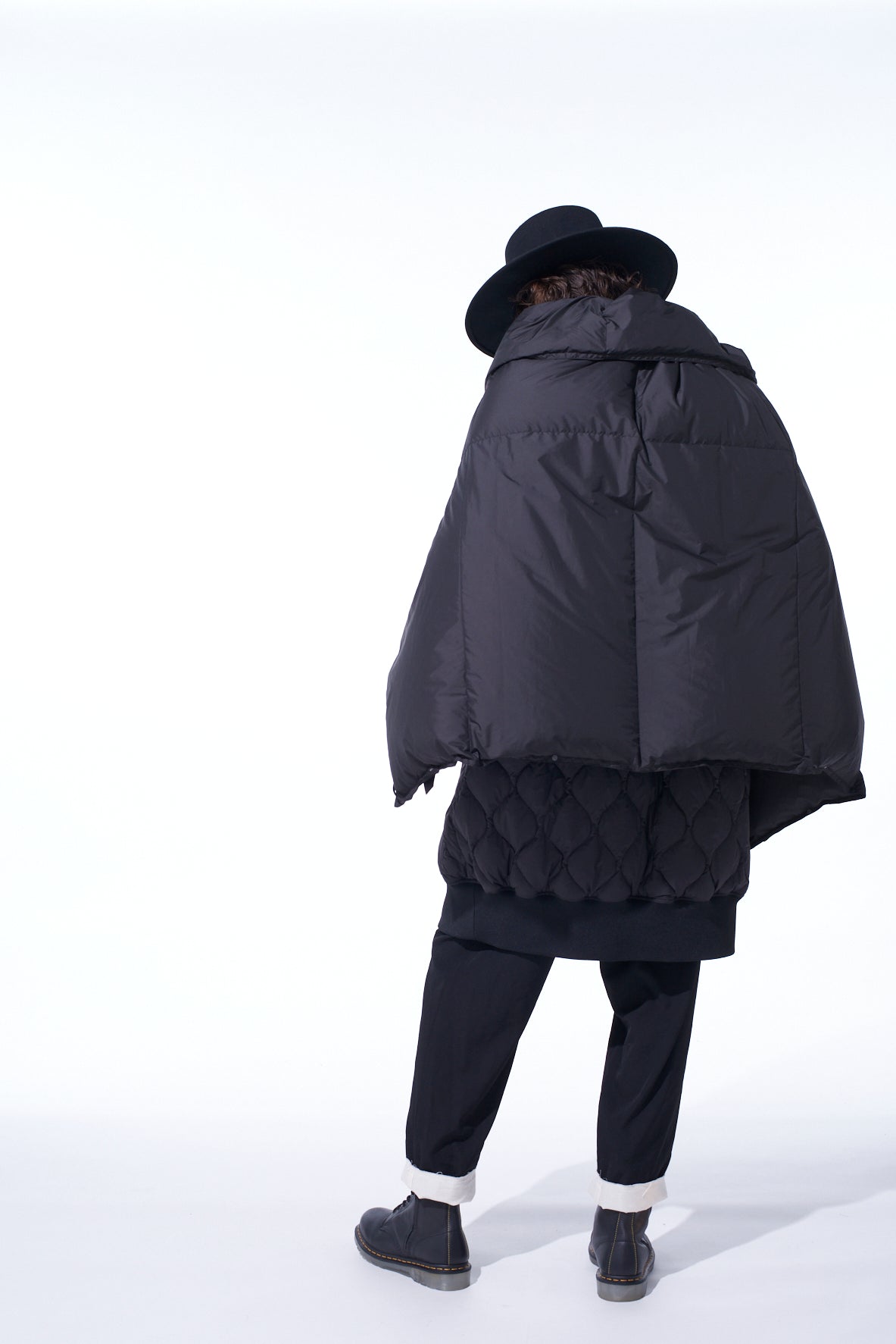 【S'YTE X TAION】VERSATILE QUILTED DOWN BLANKET