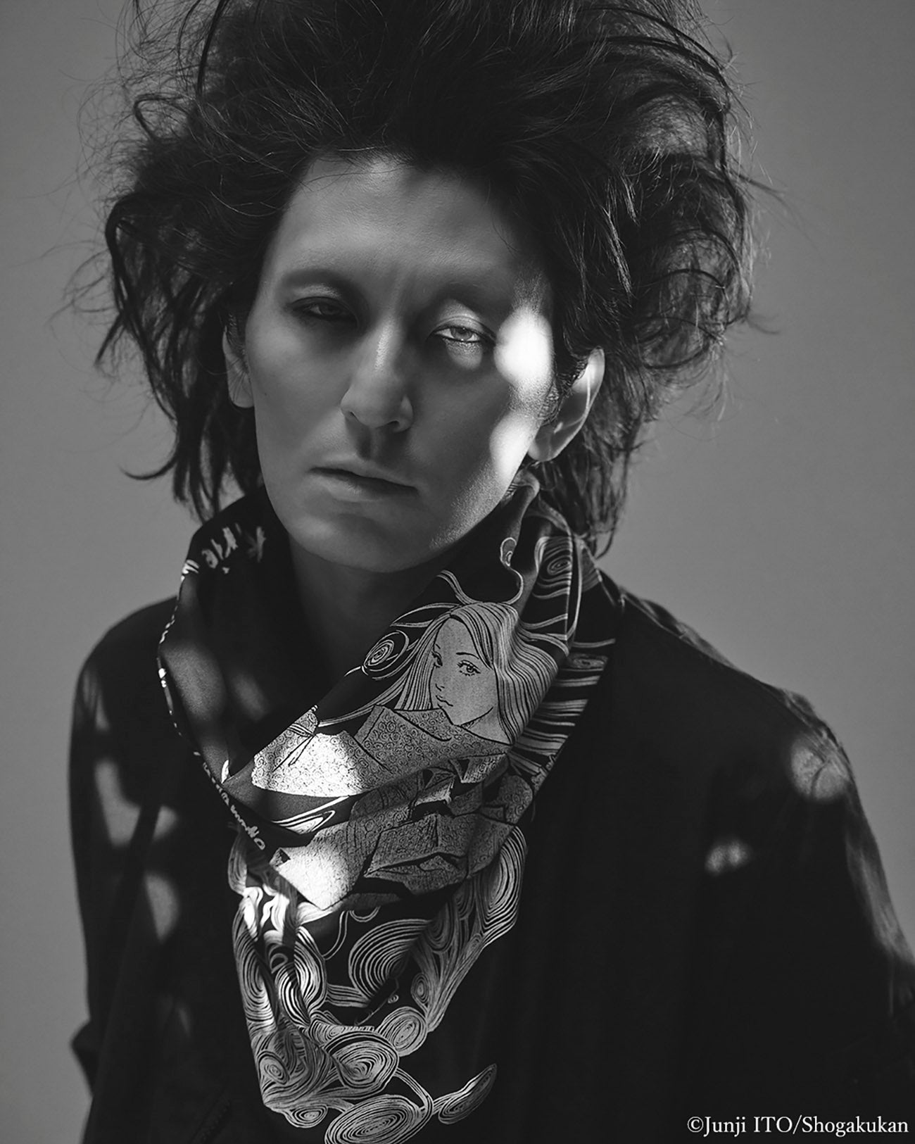 S'YTE × JUNJI ITO -UZUMAKI- AZAMI WEARING YOHJI YAMAMOTO SCARF