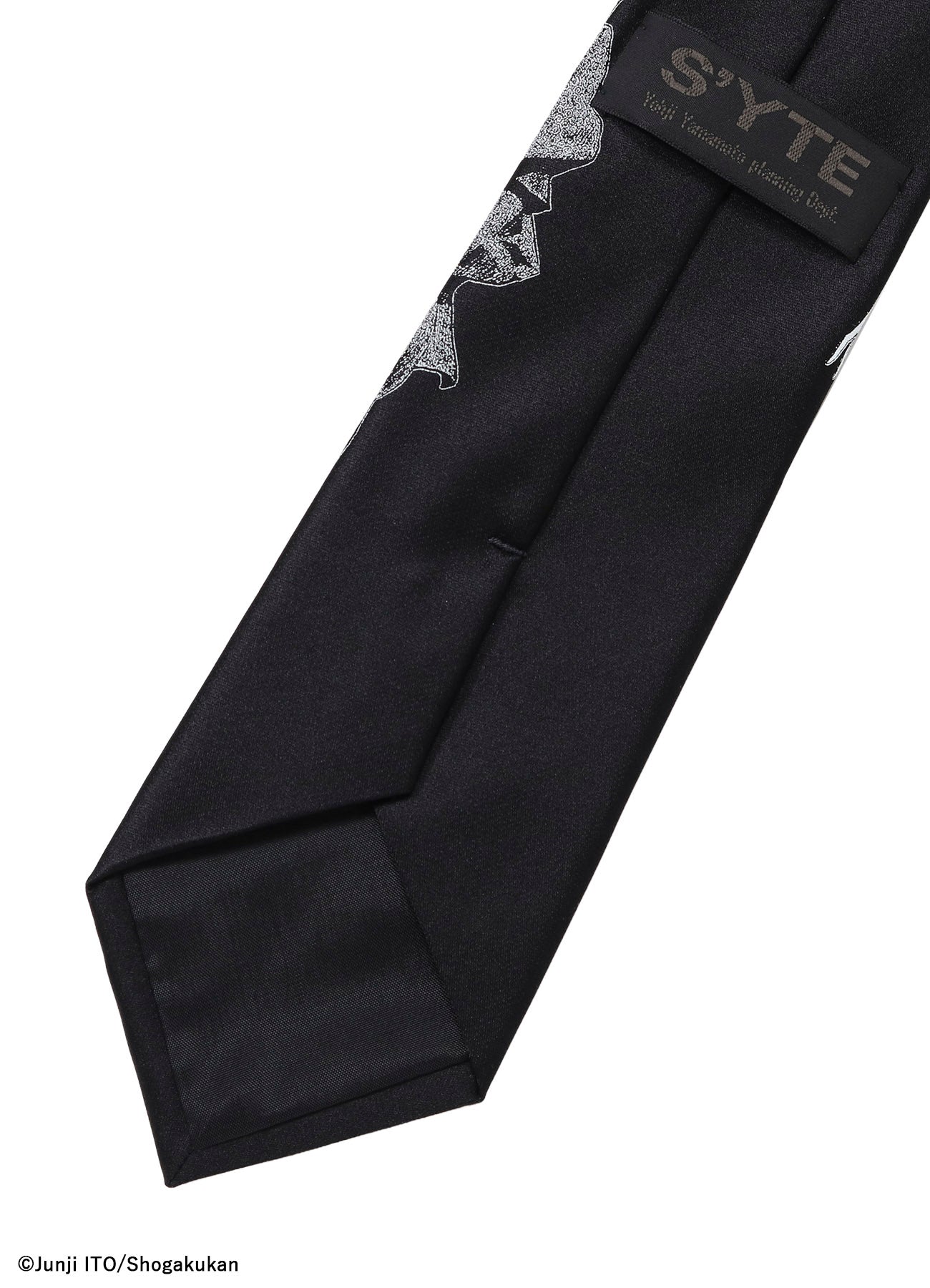 S'YTE × JUNJI ITO -UZUMAKI- AZAMI WEARING YOHJI YAMAMOTO SILK TIE