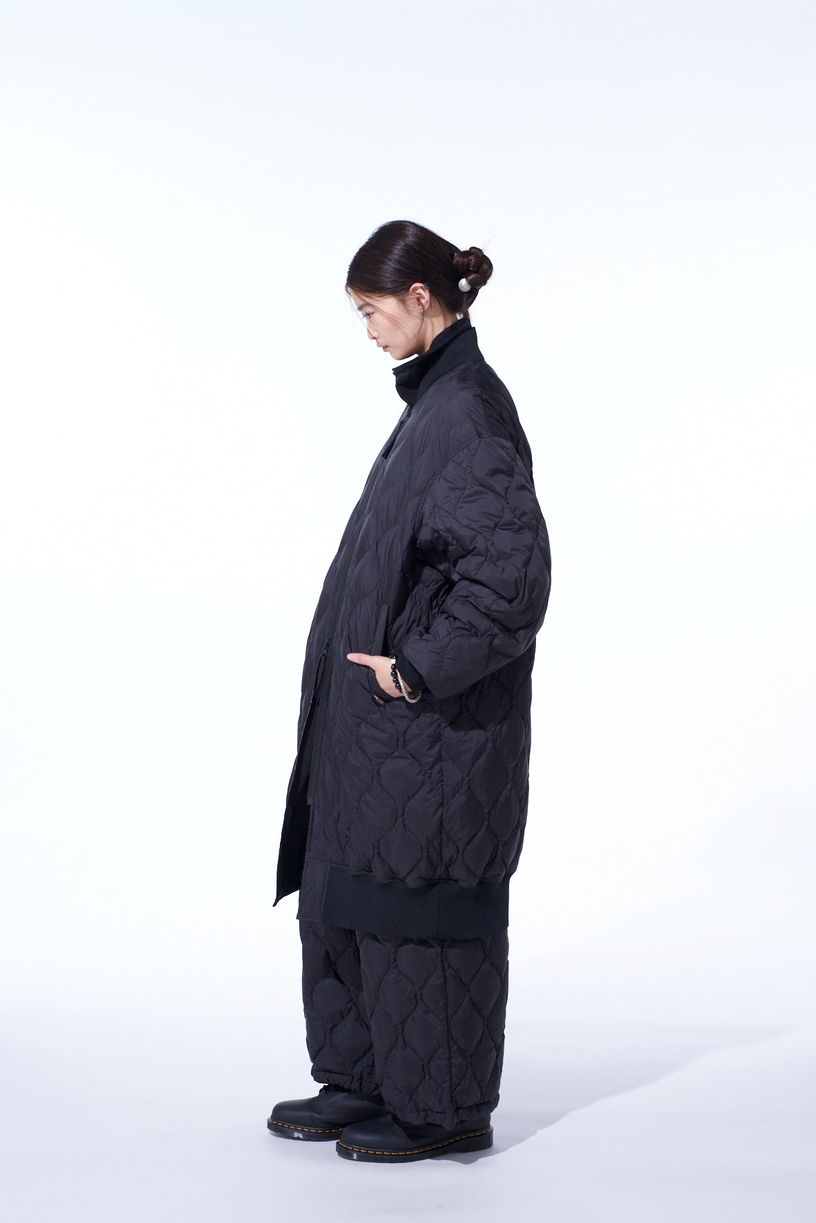 S'YTE X TAION】ELASTIC-HEM QUILTED DOWN PANTS – THE SHOP YOHJI