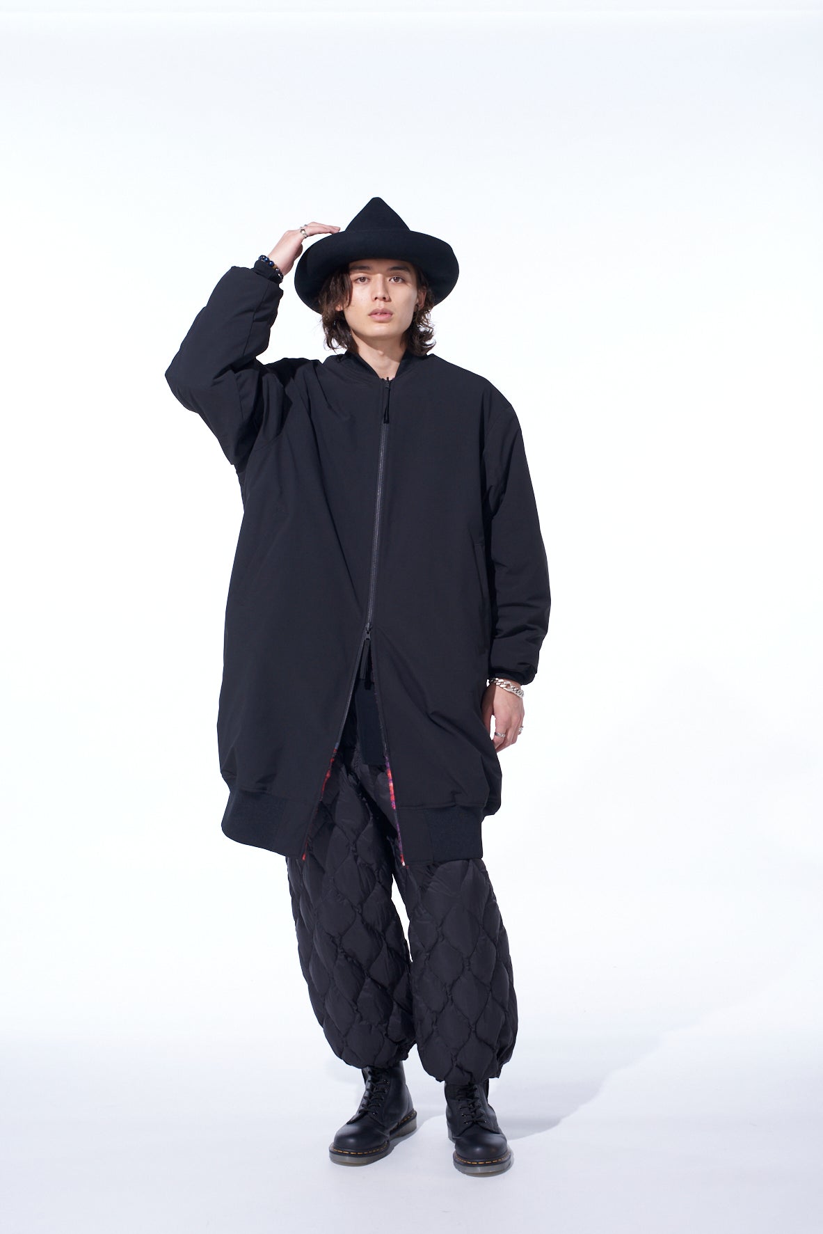【S'YTE X TAION】ELASTIC-HEM QUILTED DOWN PANTS