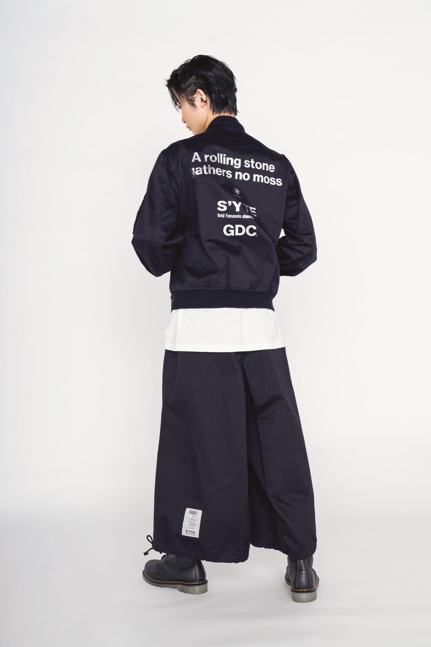 -S’YTE × GDC Collaborate Collection-WEPON CLOTH LOGO-PRINTED HAKAMA BALLOON PANTS