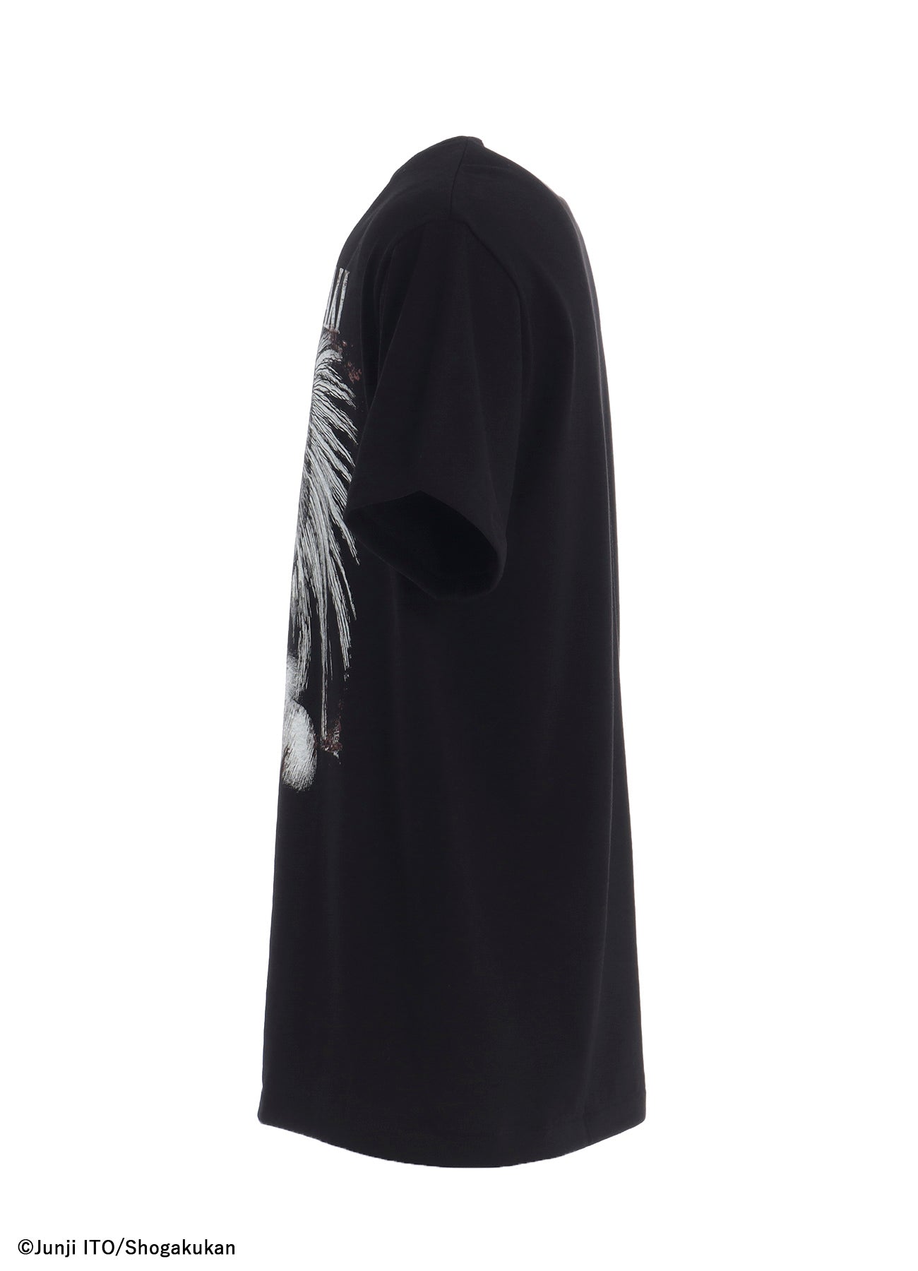 S'YTE × JUNJI ITO -UZUMAKI- AZAMI COLLAGE GRAPHIC T-SHIRT