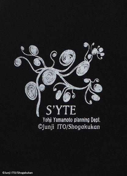 S'YTE × JUNJI ITO -UZUMAKI- THE SPIRAL GRAPHIC T-SHIRT