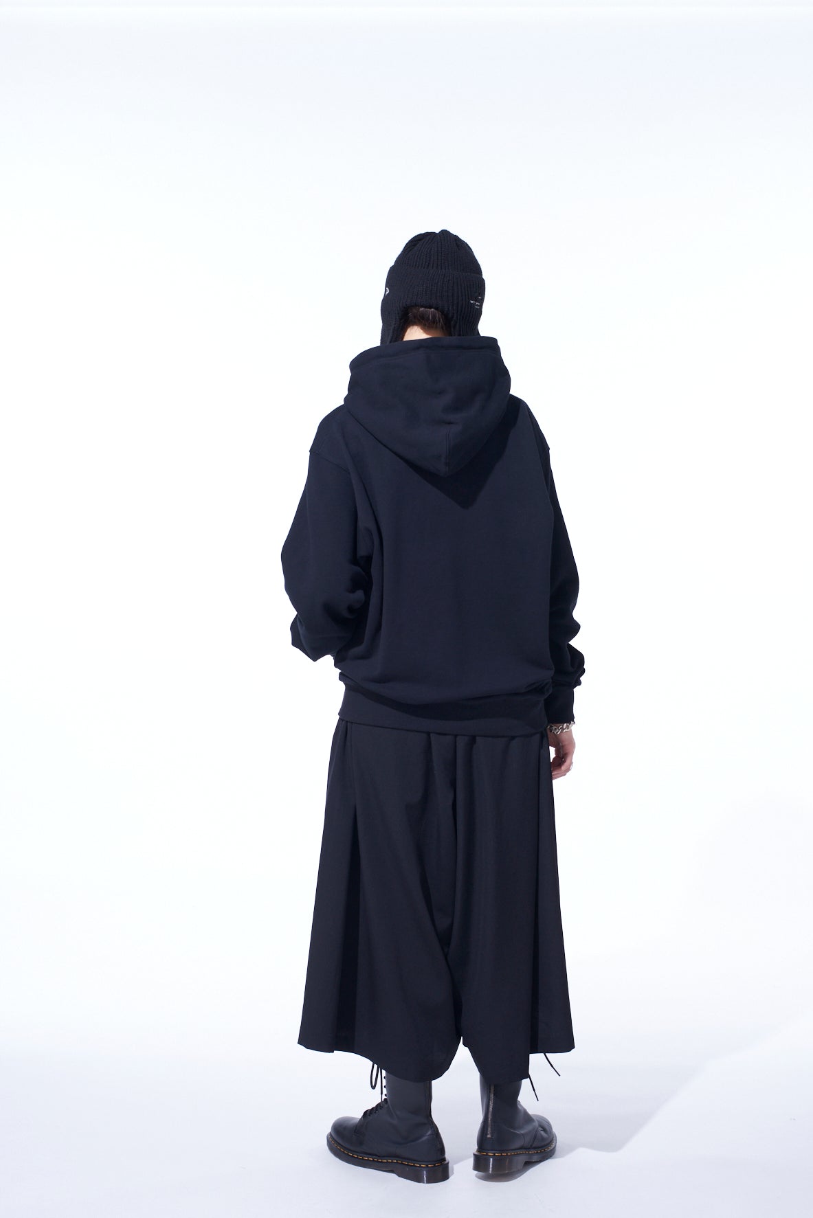 S'YTE × New Era LOGO PULLOVER HOODIE – THE SHOP YOHJI YAMAMOTO