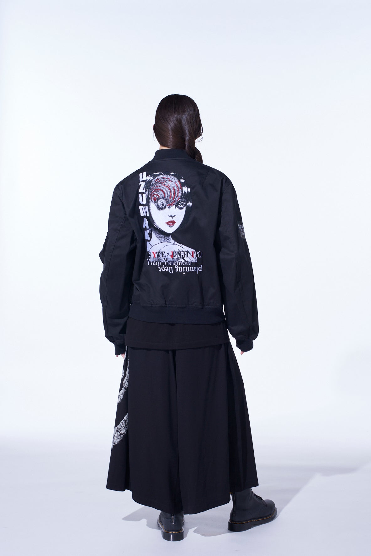 S'YTE × JUNJI ITO -UZUMAKI- AZAMI EMBROIDERY BOMBER JACKET