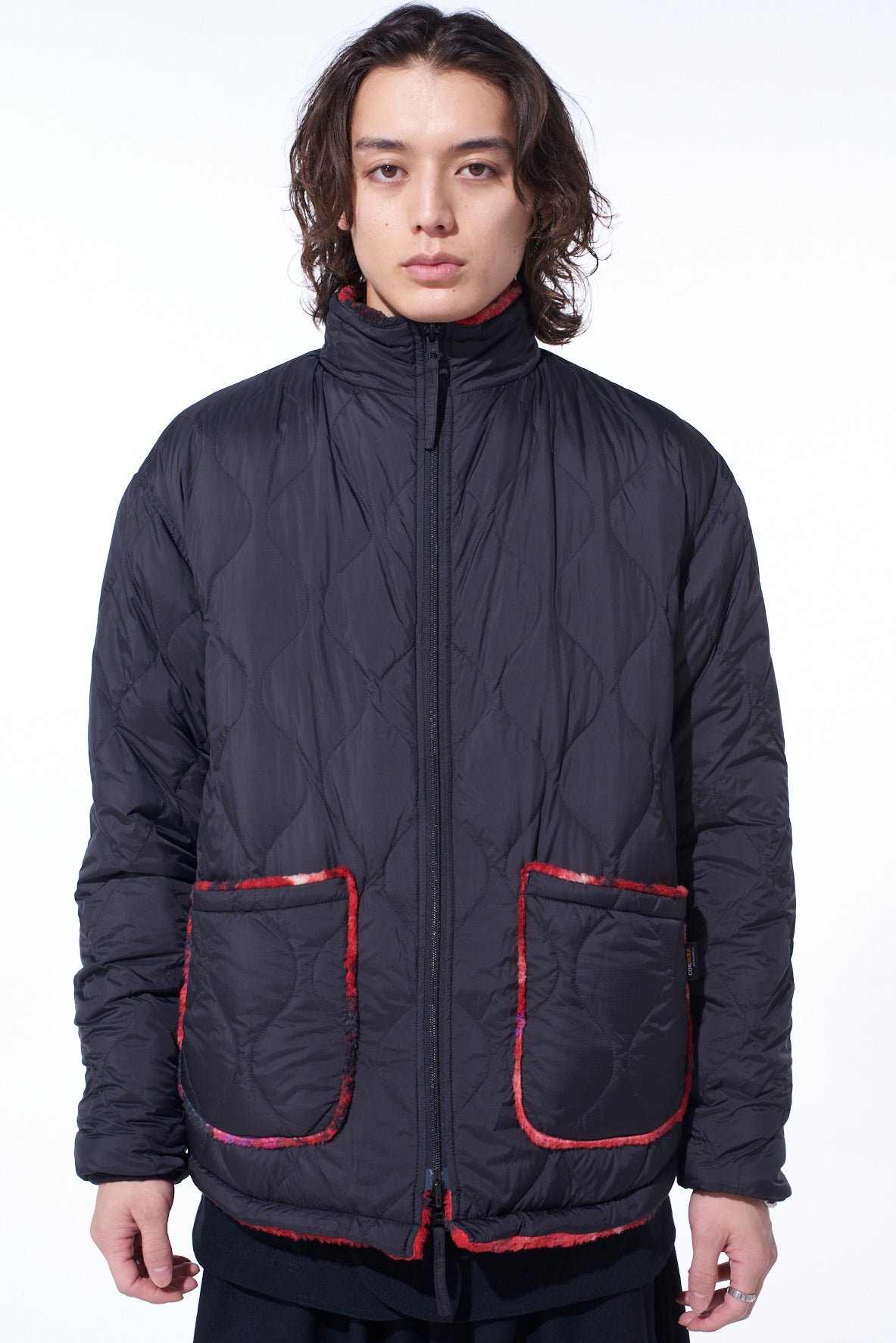 【S'YTE X TAION】REVERSIBLE QUILTED RED PRINTED FLEECE JACKET