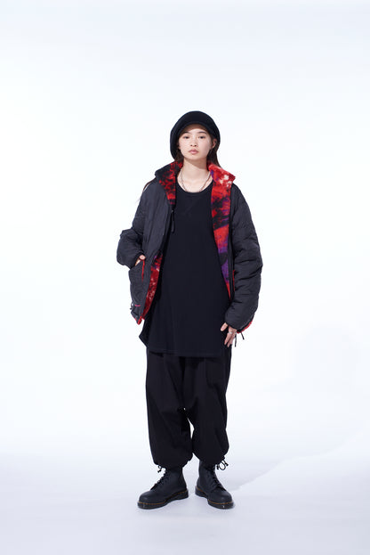 【S'YTE X TAION】REVERSIBLE QUILTED RED PRINTED FLEECE JACKET