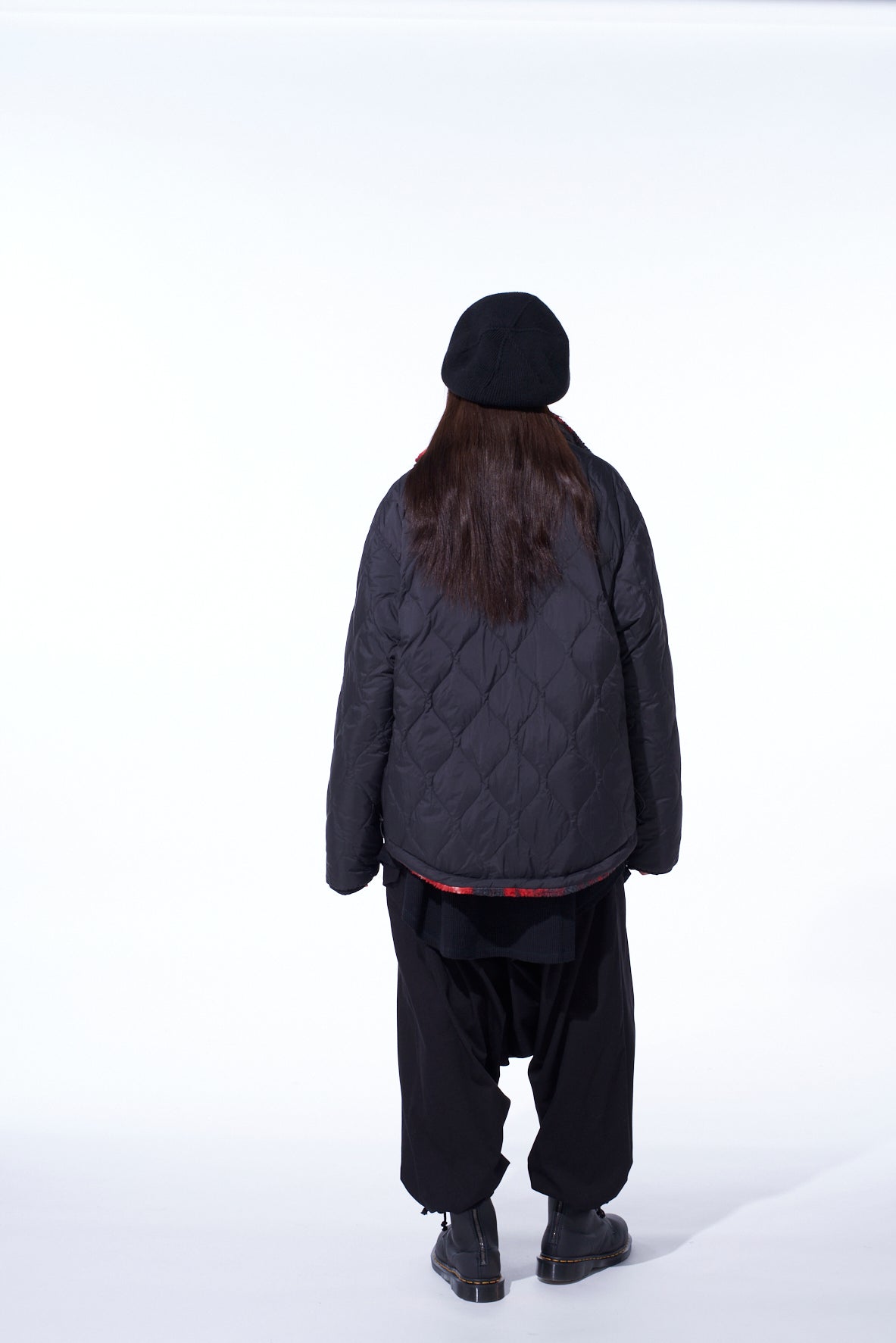 【S'YTE X TAION】REVERSIBLE QUILTED RED PRINTED FLEECE JACKET