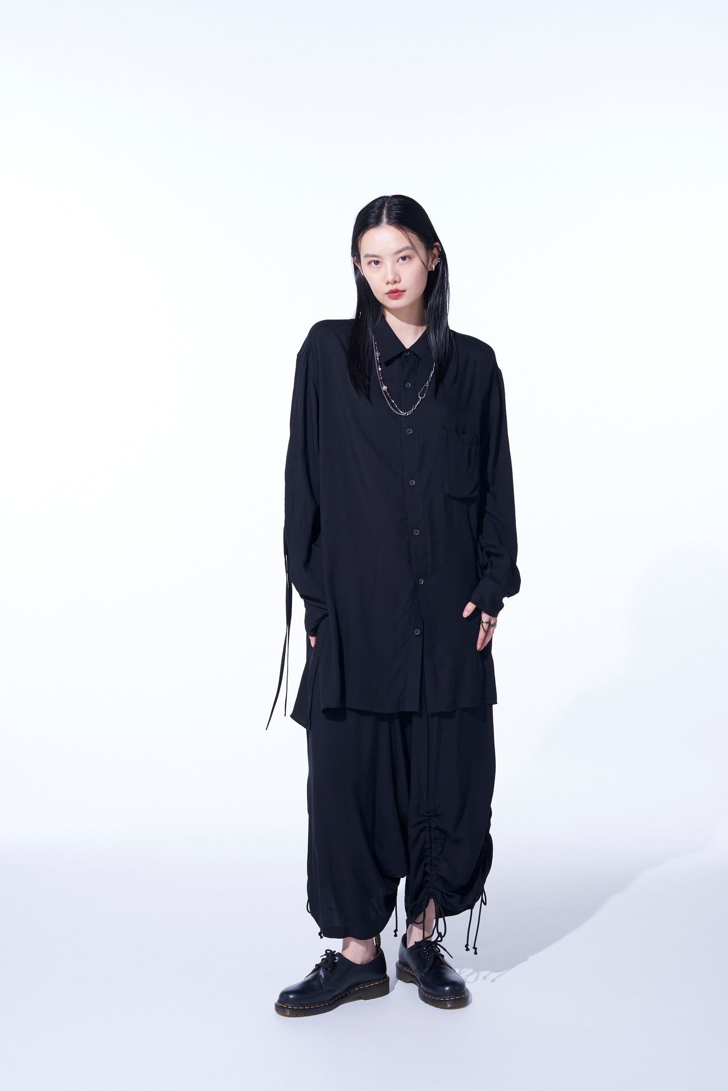 RAYON WASHER TWILL OVERSIZED SHIRT WITH GATHERED STRINGS