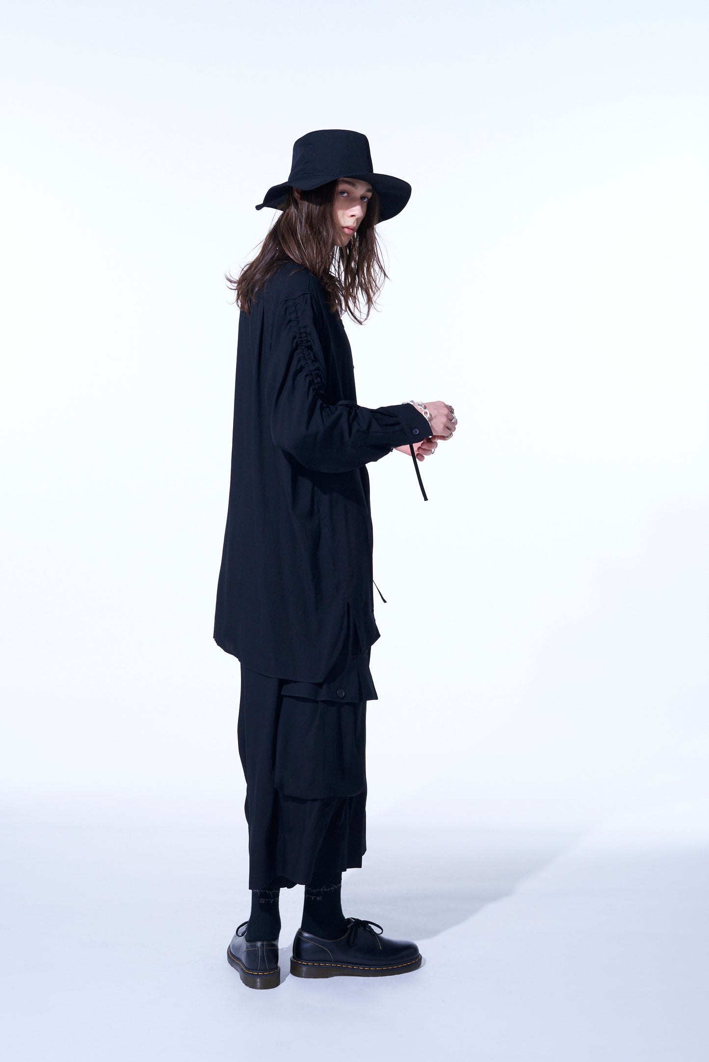 RAYON WASHER TWILL OVERSIZED SHIRT WITH GATHERED STRINGS