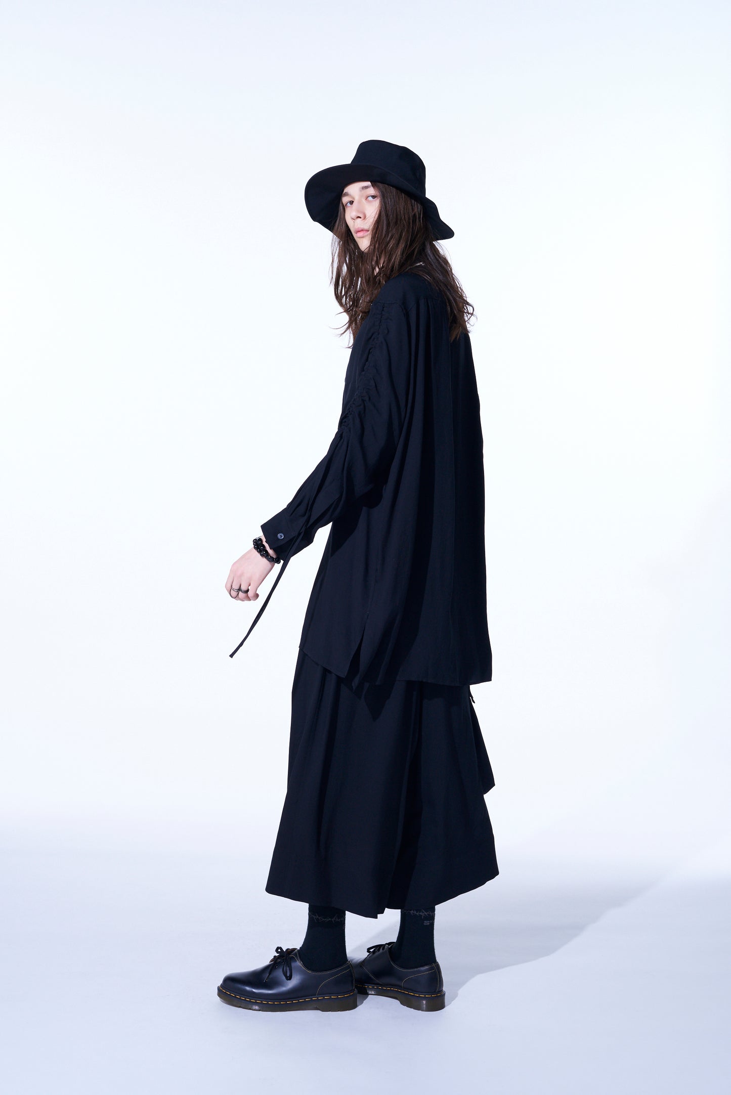 RAYON WASHER TWILL OVERSIZED SHIRT WITH GATHERED STRINGS