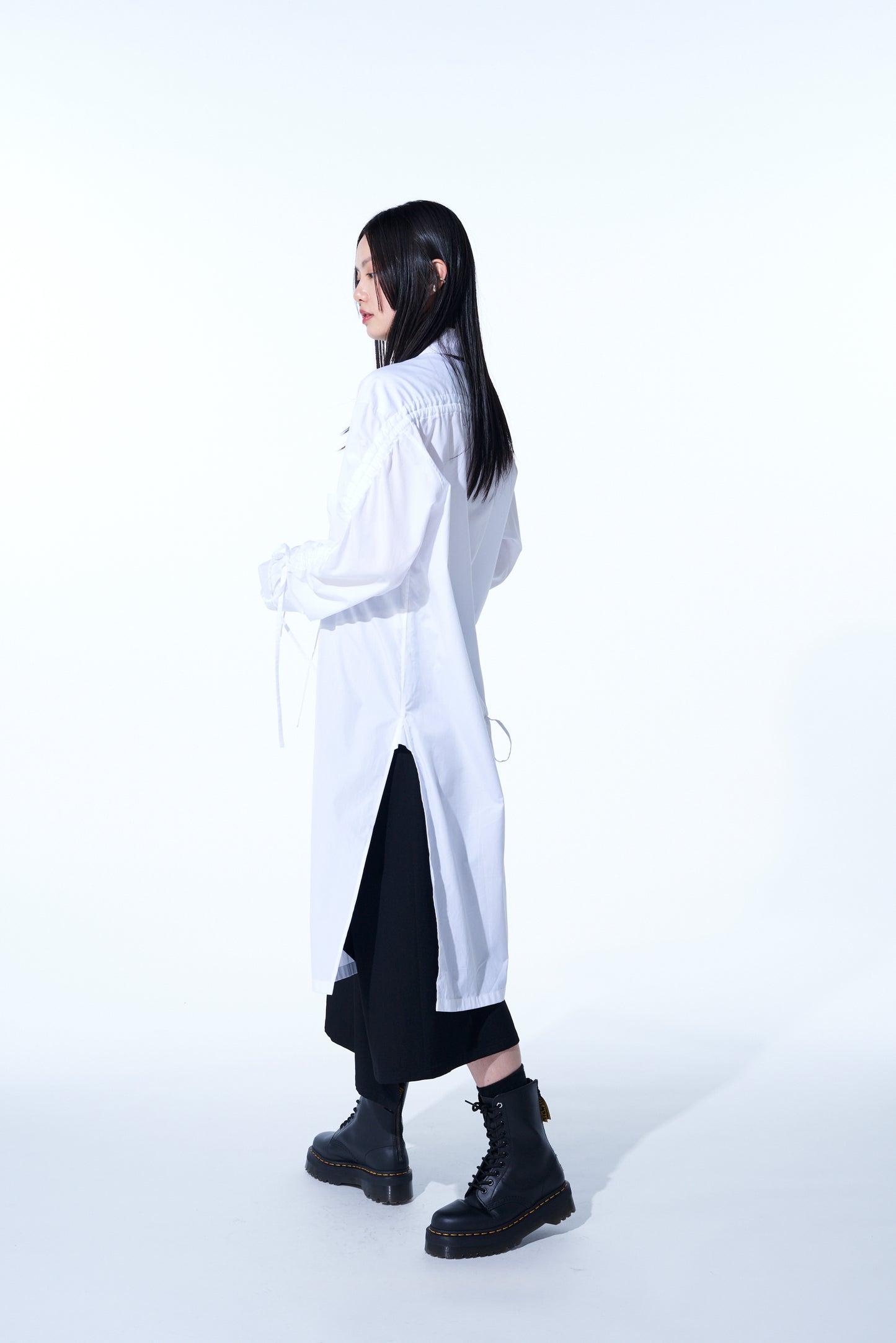 COTTON BROAD CLOTH OVERSIZED LONG SHIRT WITH GATHERED STRINGS