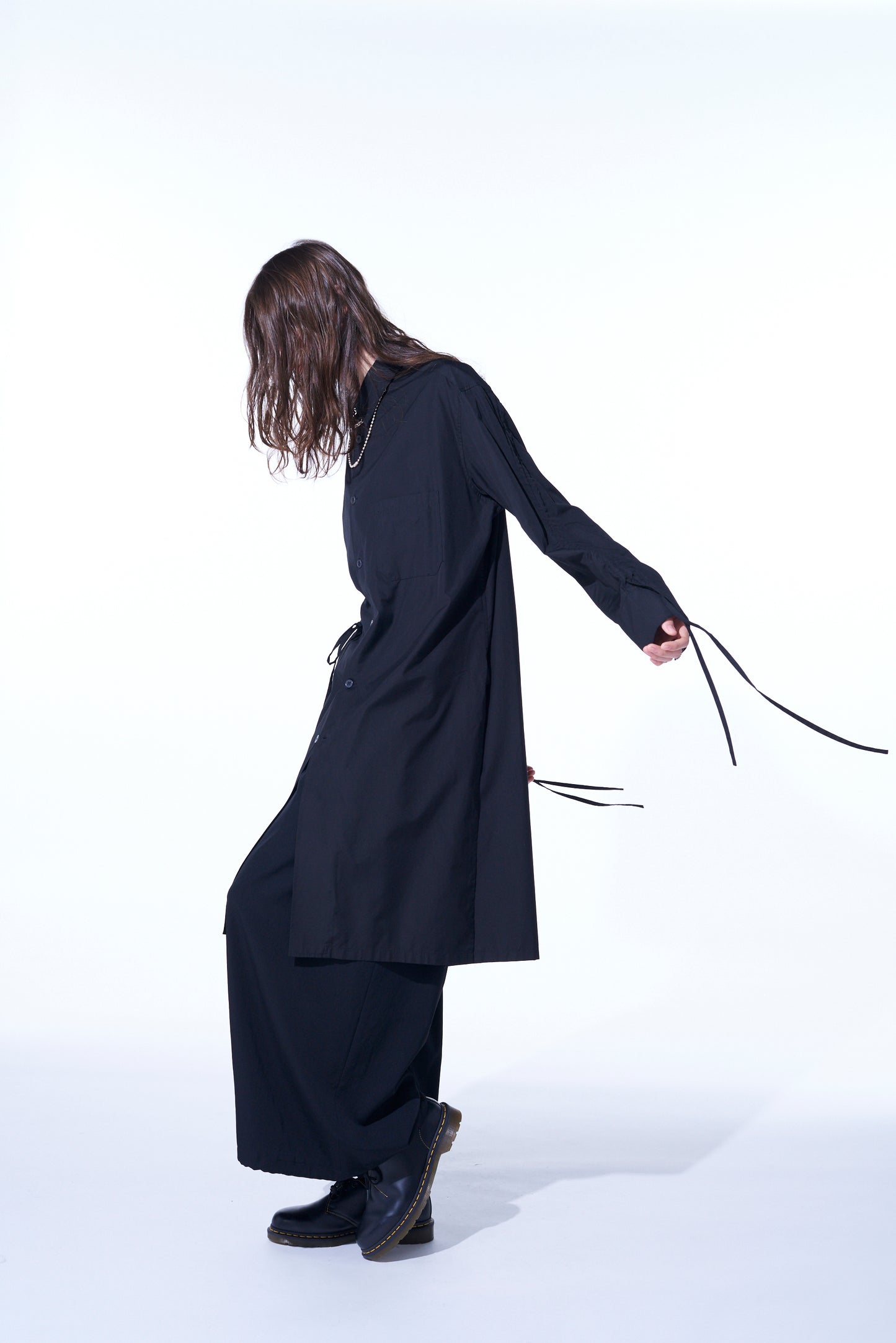 COTTON BROAD CLOTH OVERSIZED LONG SHIRT WITH GATHERED STRINGS