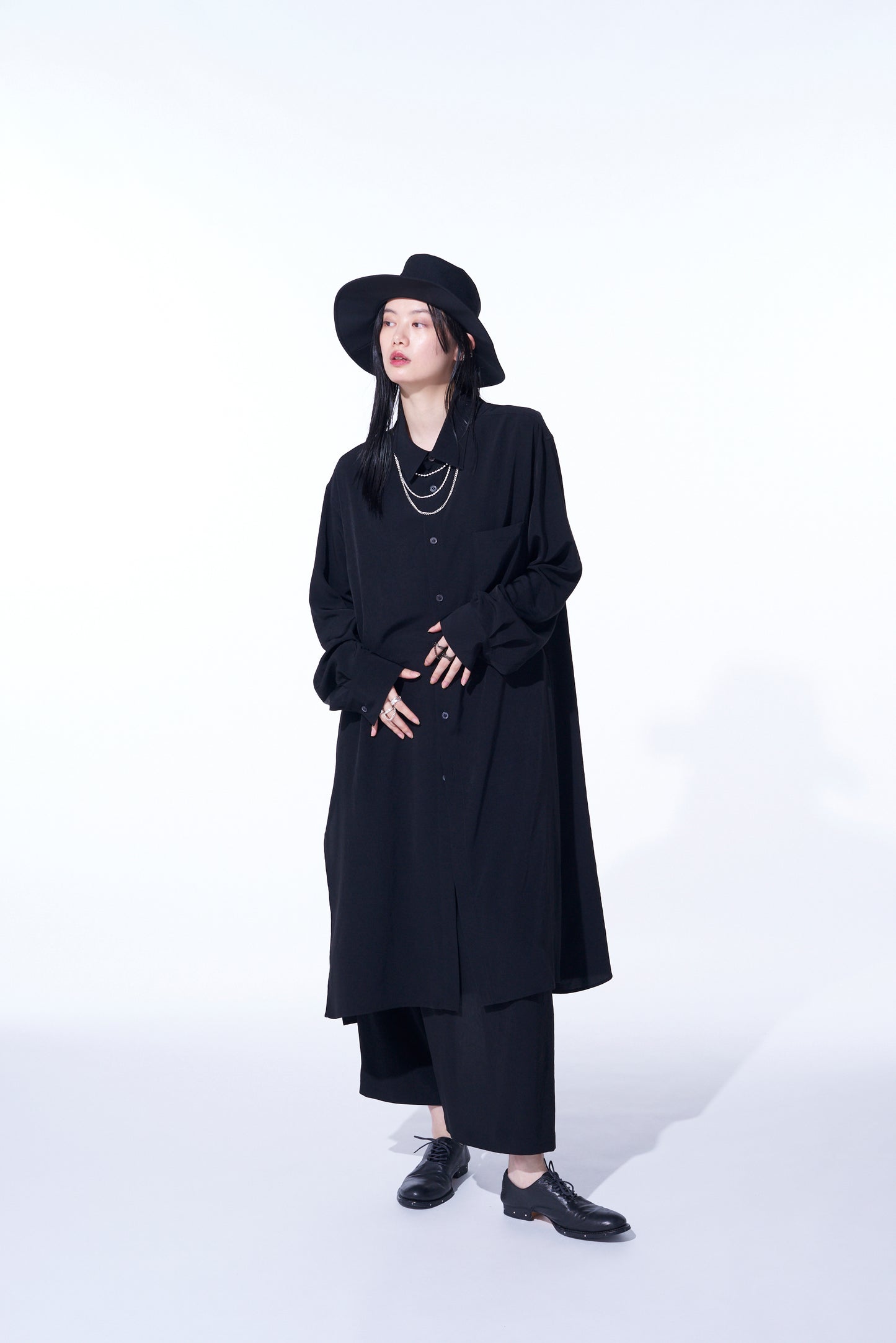 CREPE DE CHINE REGULAR COLLAR LOOSE FIT LONG SHIRT