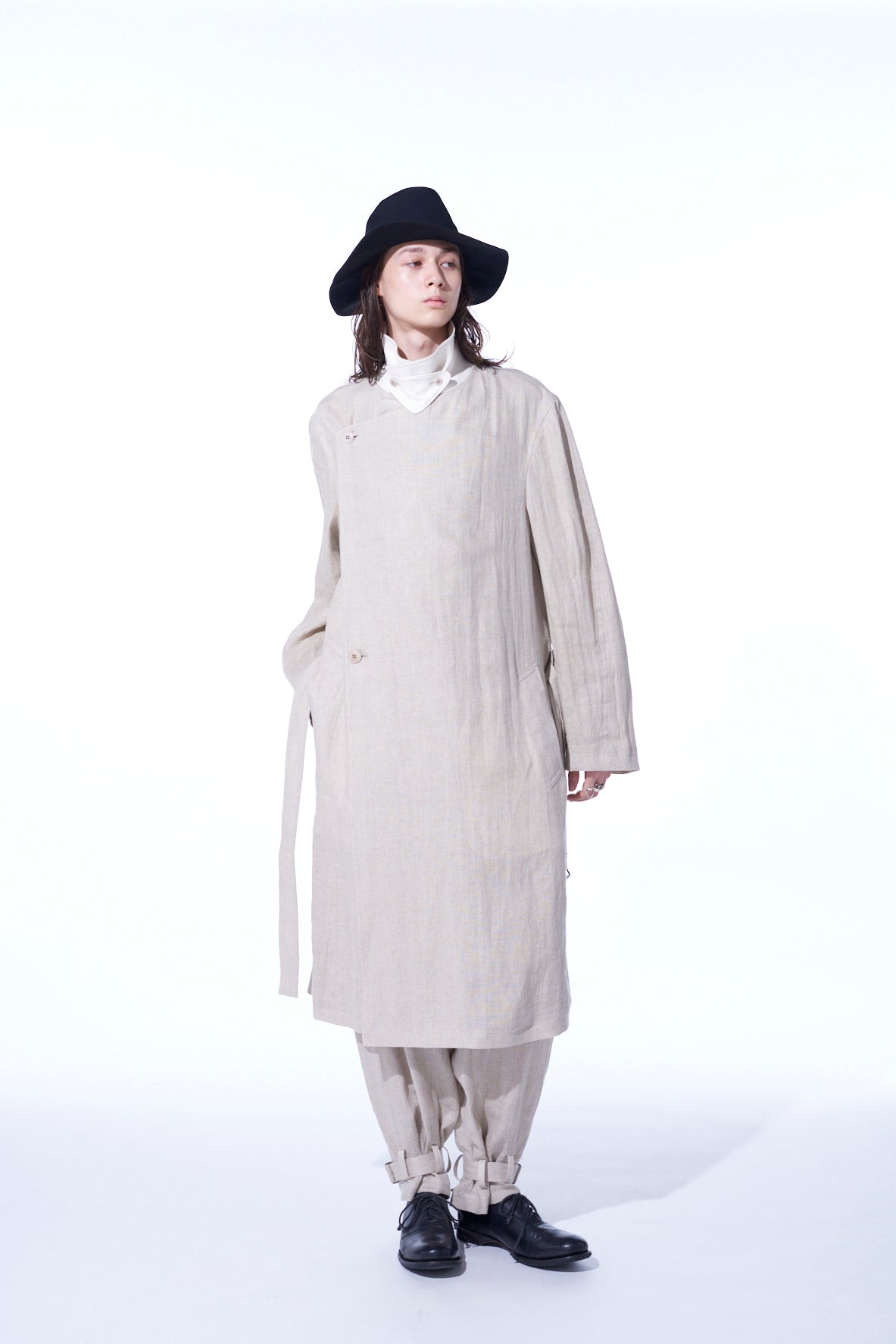 LINEN GAUZE DOUBLE-BREASTED COAT WITH DOUBLE-TAILORED LEFT FRONT