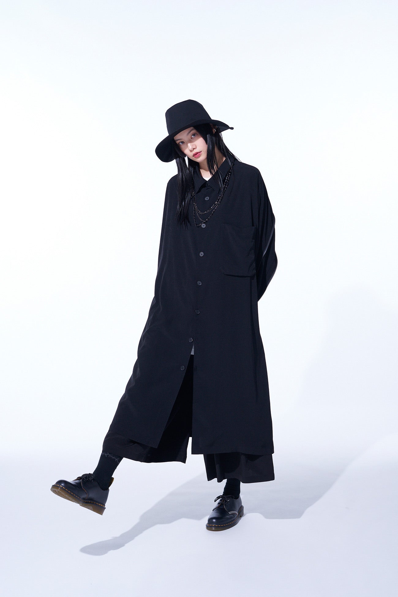 CREPE DE CHINE BACK YOKE ZIP COAT