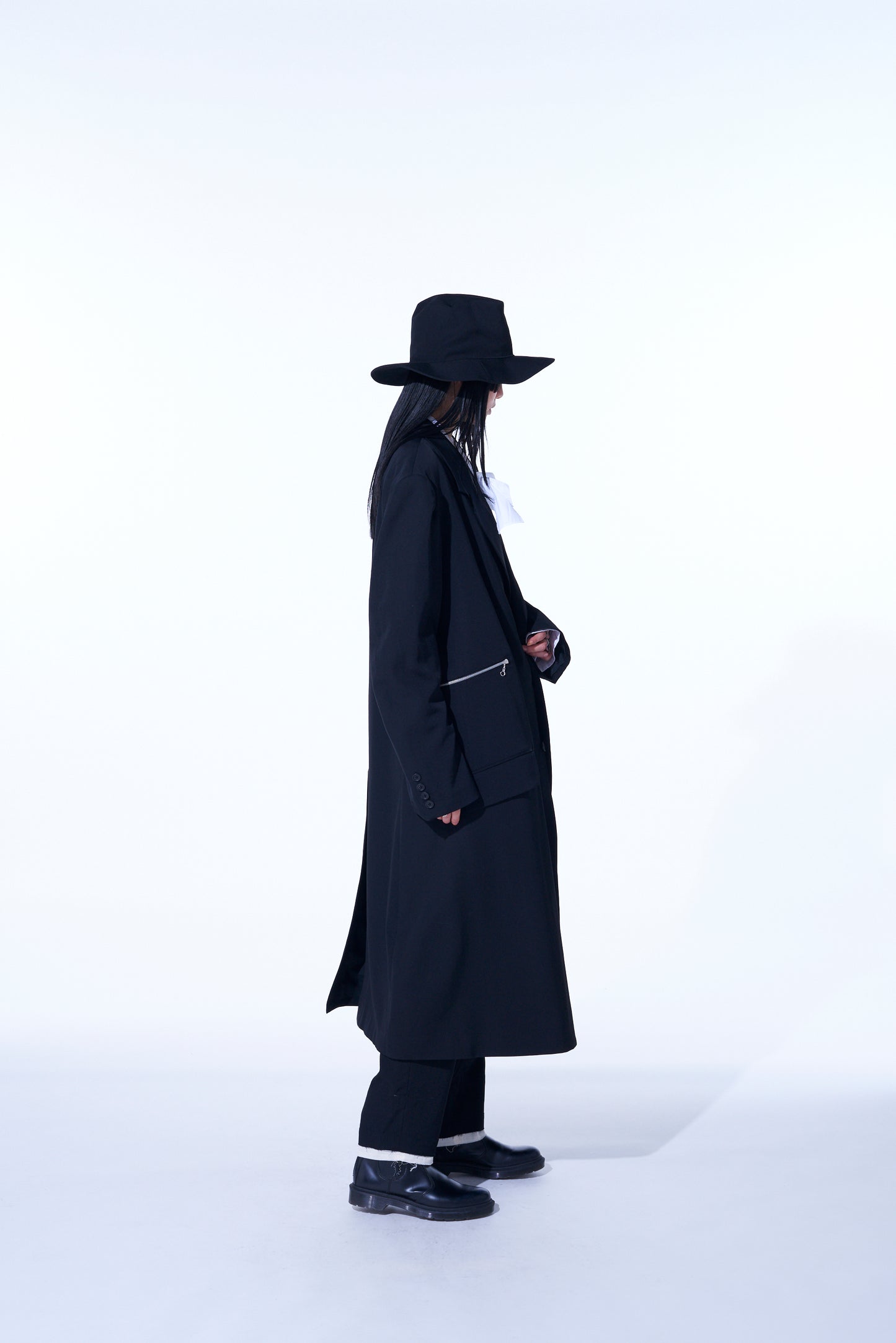 WASHER FINISHED WOOL GABARDINE OVERSIZED LONG JACKET WITH ZIPPER POCKETS