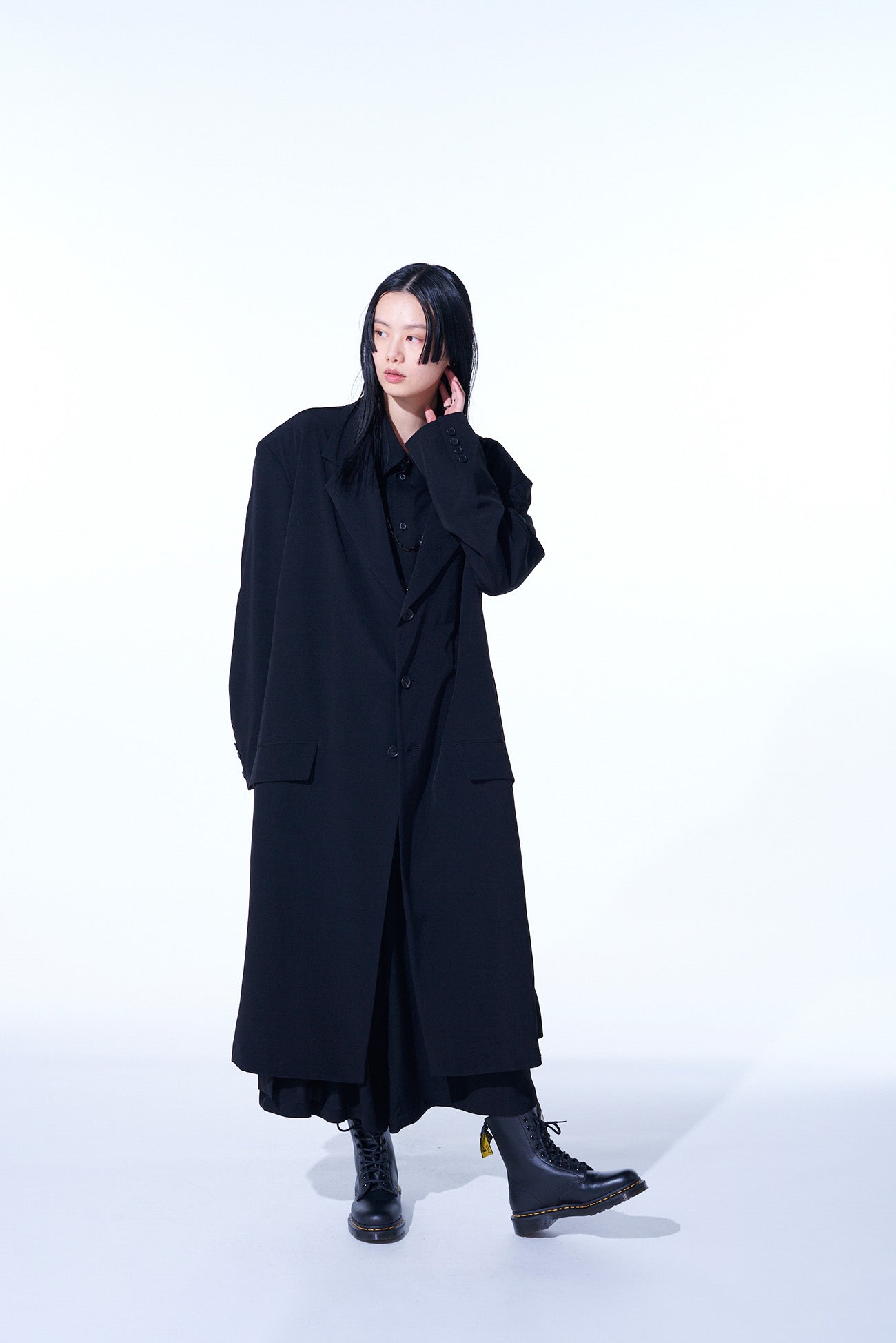 CREPE DE CHINE OVERSIZED NOTCHED LAPEL LONG JACKET