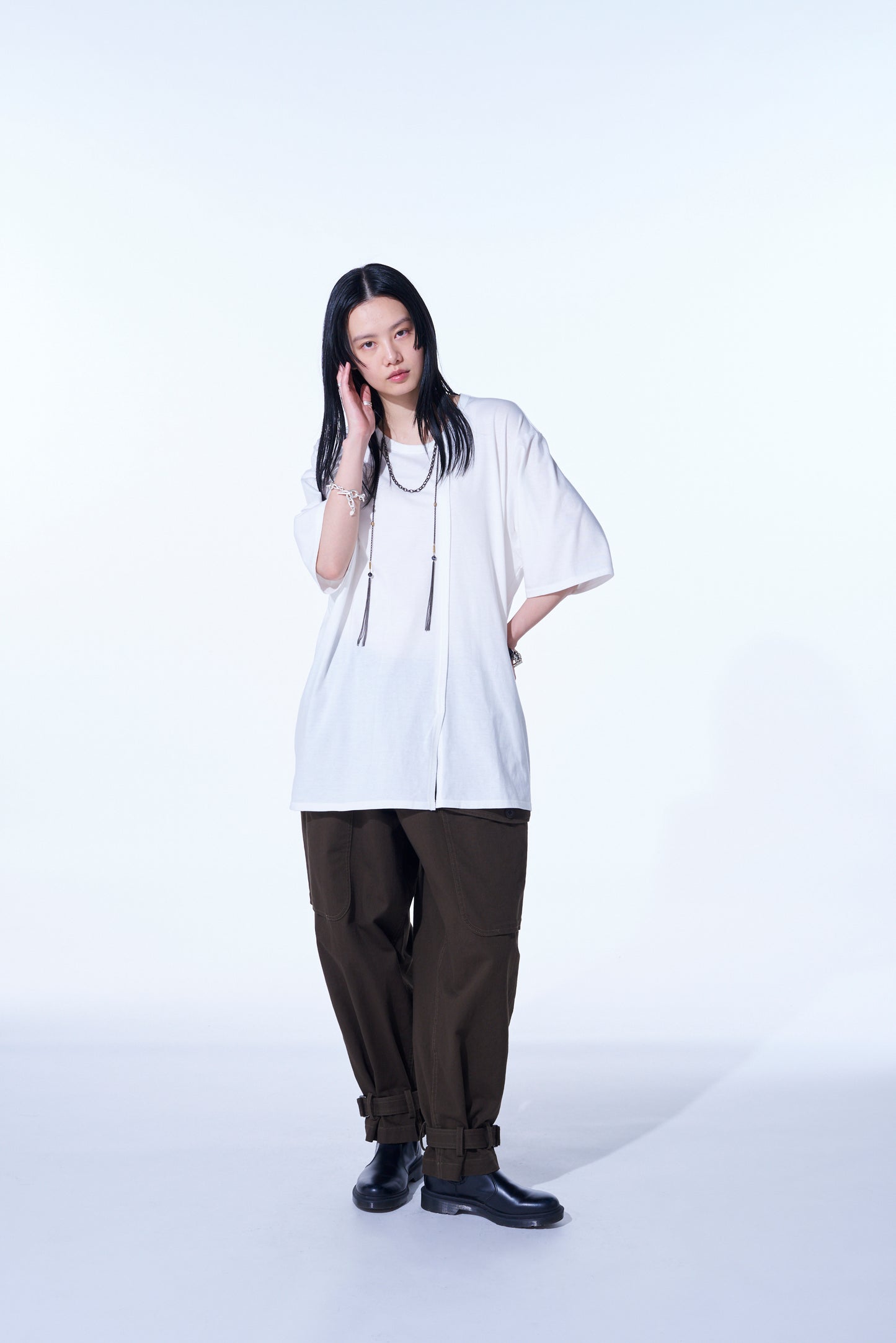 COTTON JERSEY VERTICALLY GRAFTED T-SHIRT WITH HEM SLITS