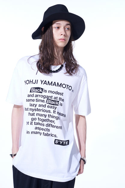 「BLACK IS MODEST」MESSAGE T-SHIRT