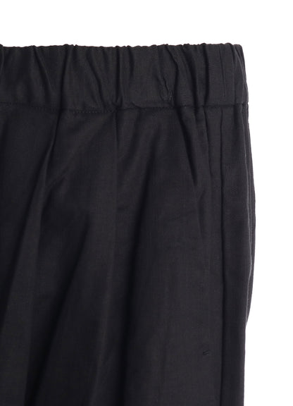 C/L UNEVEN THREAD SERGE TUCK PANTS