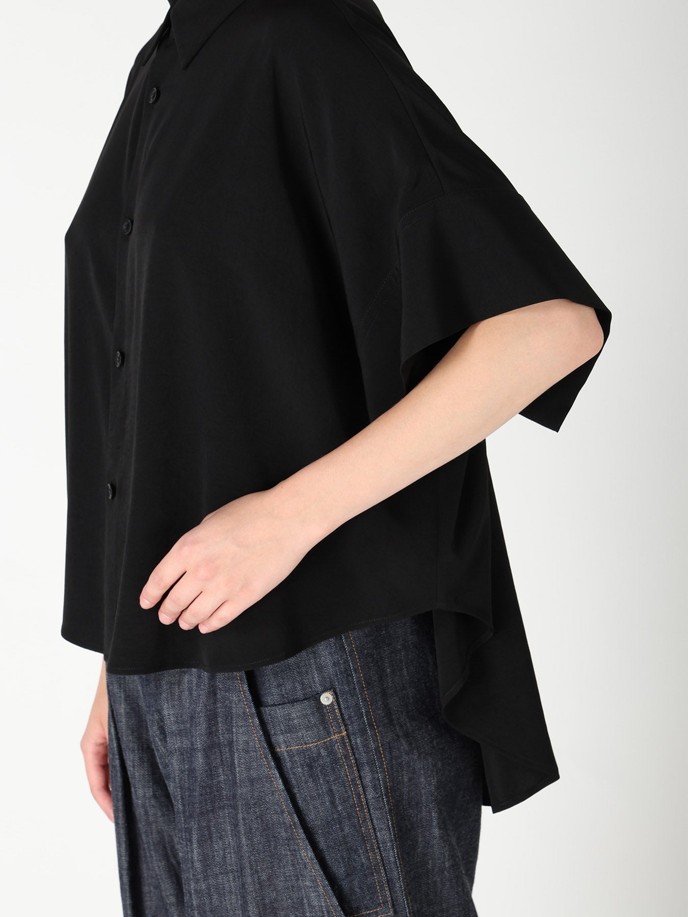 TA/PE CREPE DE CHINE SHORT CUFFS BLOUSE
