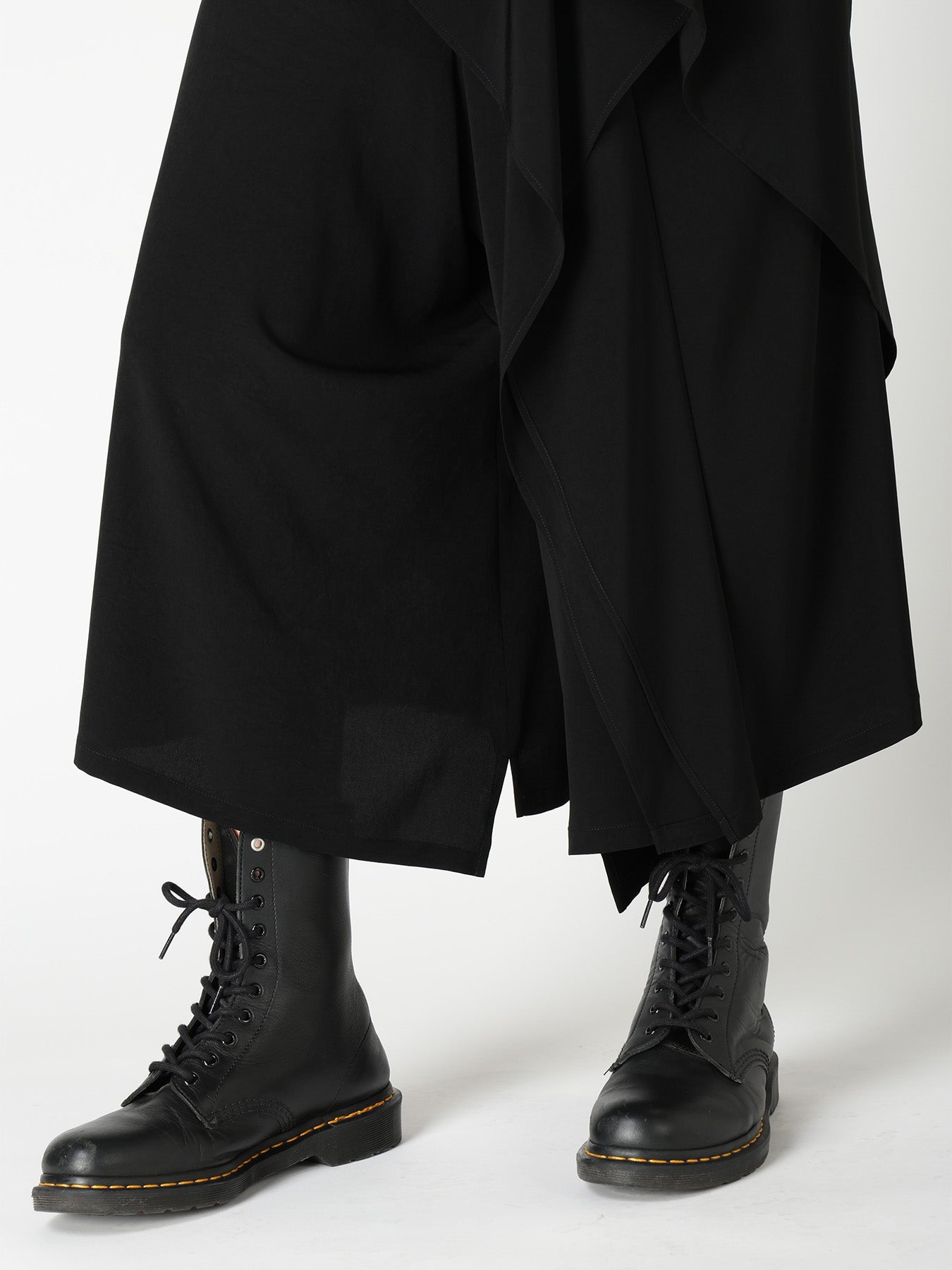 TA/PE CREPE DE CHINE RUFFLE PANTS