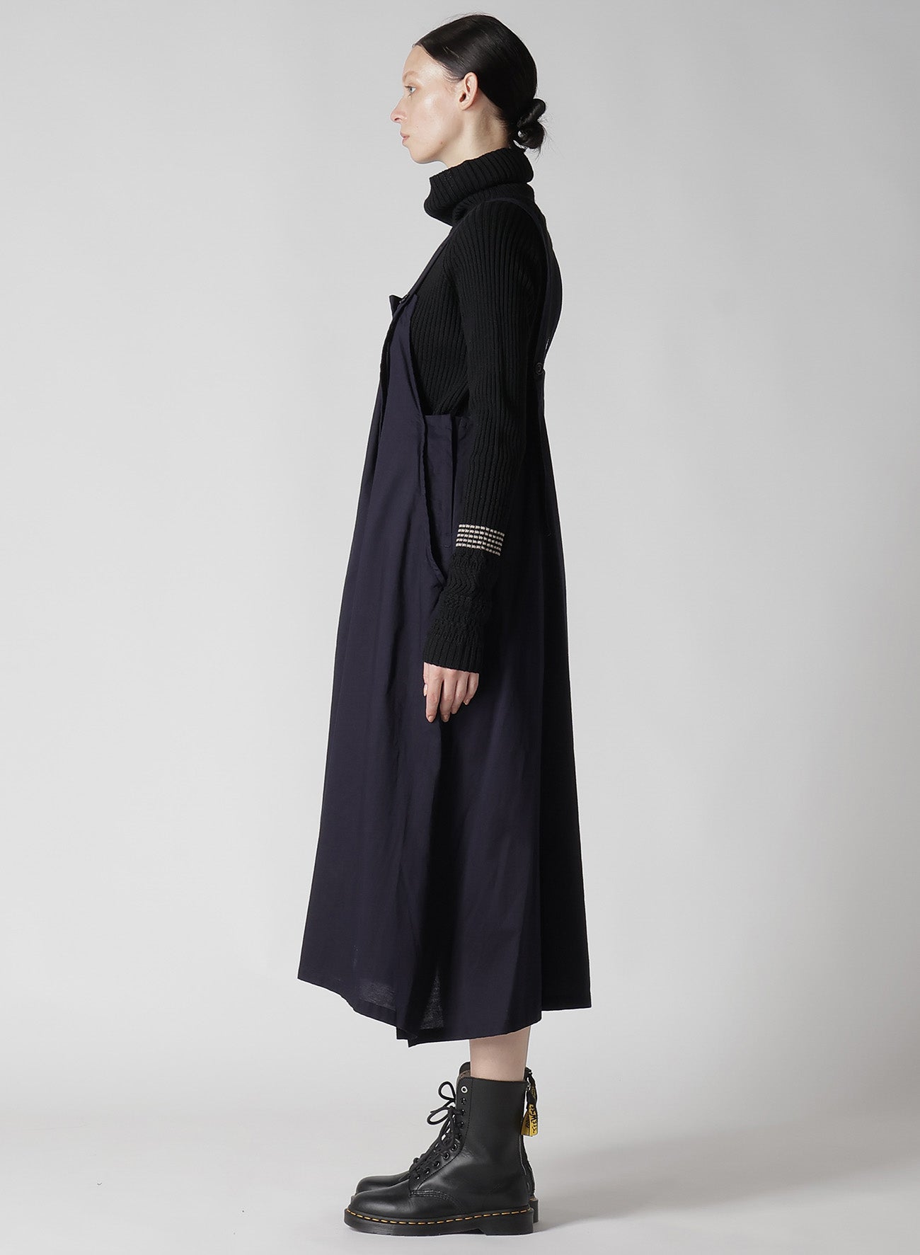 [Y's BORN PRODUCT] THIN COTTON TWILL FRONT TUCKED SHOULDER STRAP DRESS