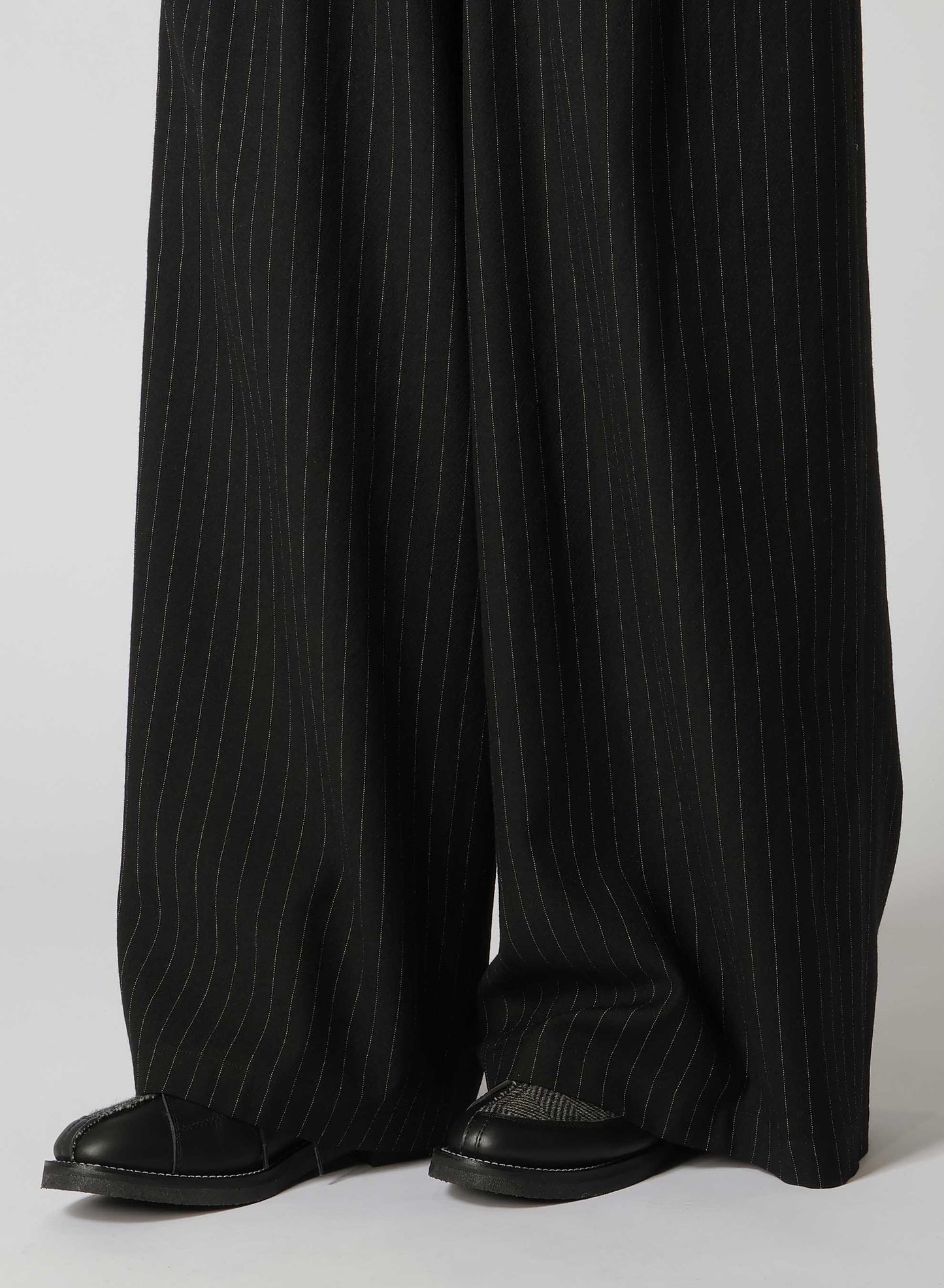 WOOL STRIPE DOUBLE TUCK WIDE PANTS