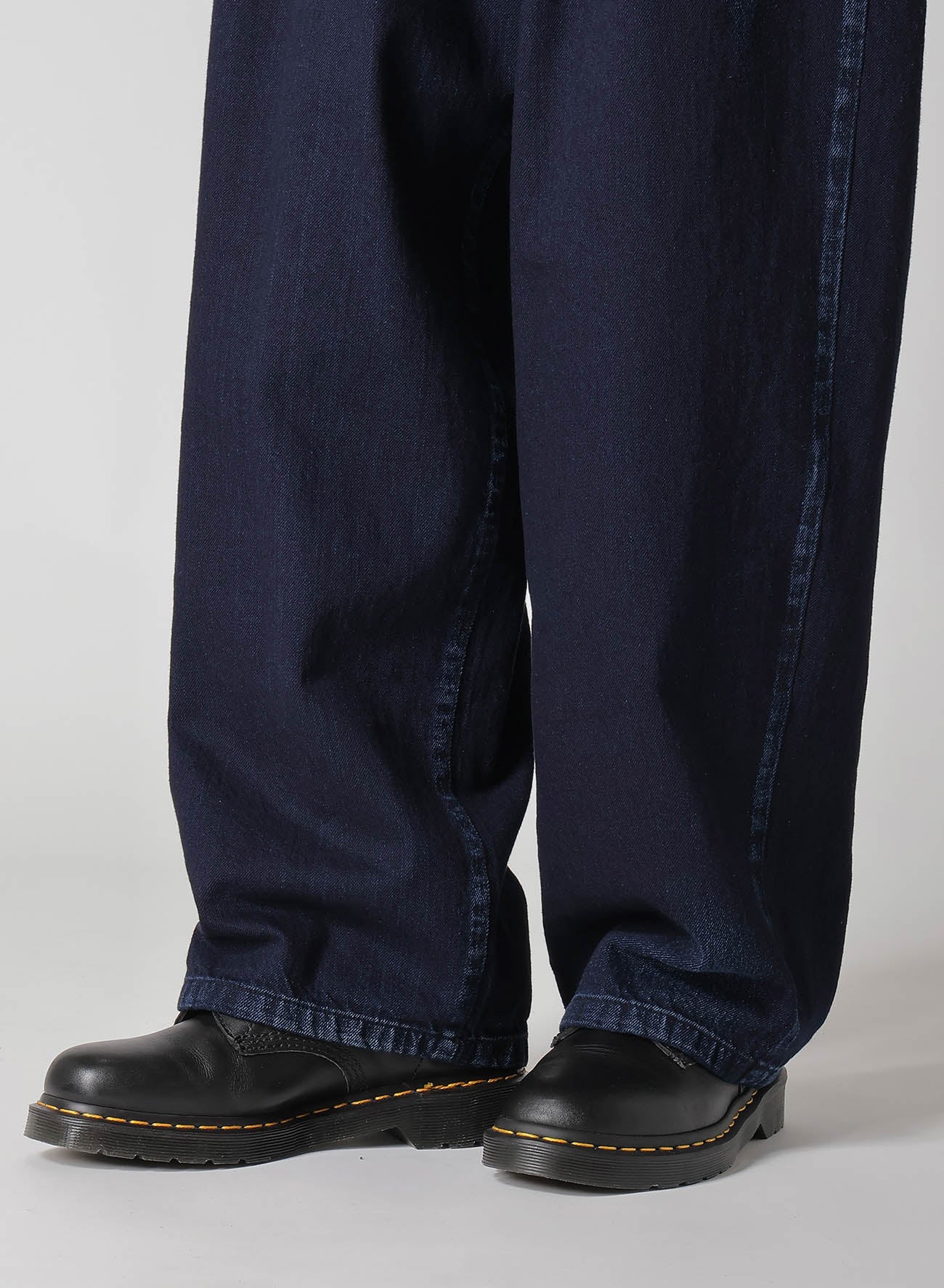 10OZ DENIM SINGLE-PLEATED WIDE LEG PANTS