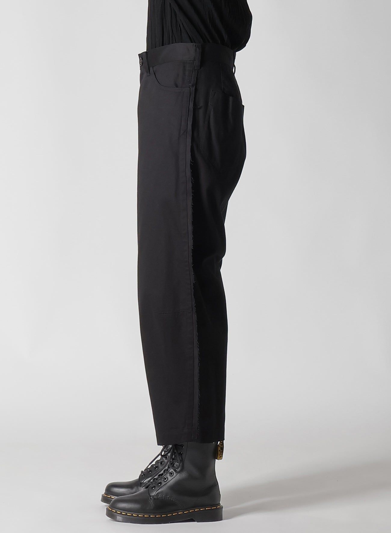 [Y's BORN PRODUCT] COTTON TWILL CUT LINE KNEE PANTS