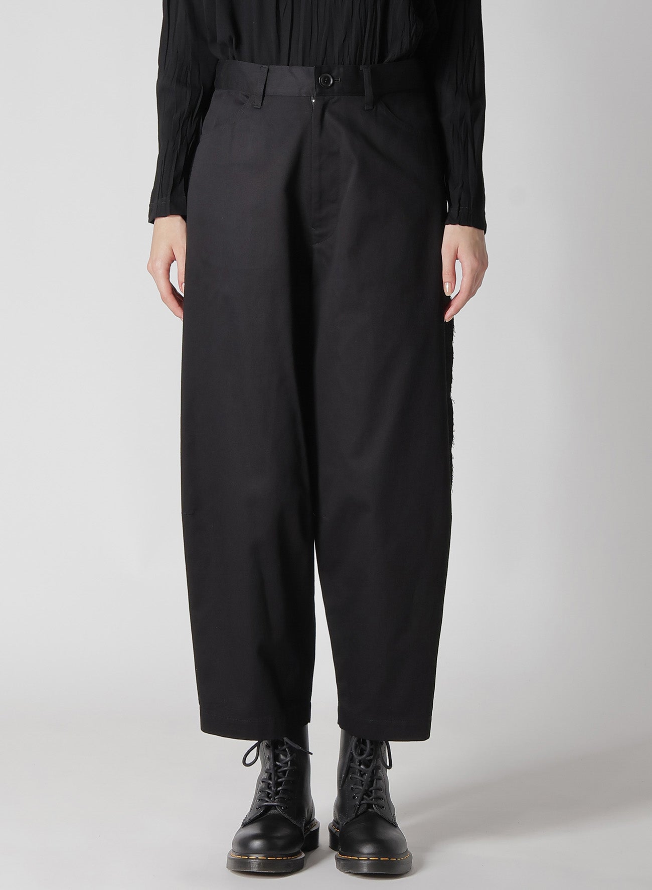 [Y's BORN PRODUCT] COTTON TWILL CUT LINE KNEE PANTS