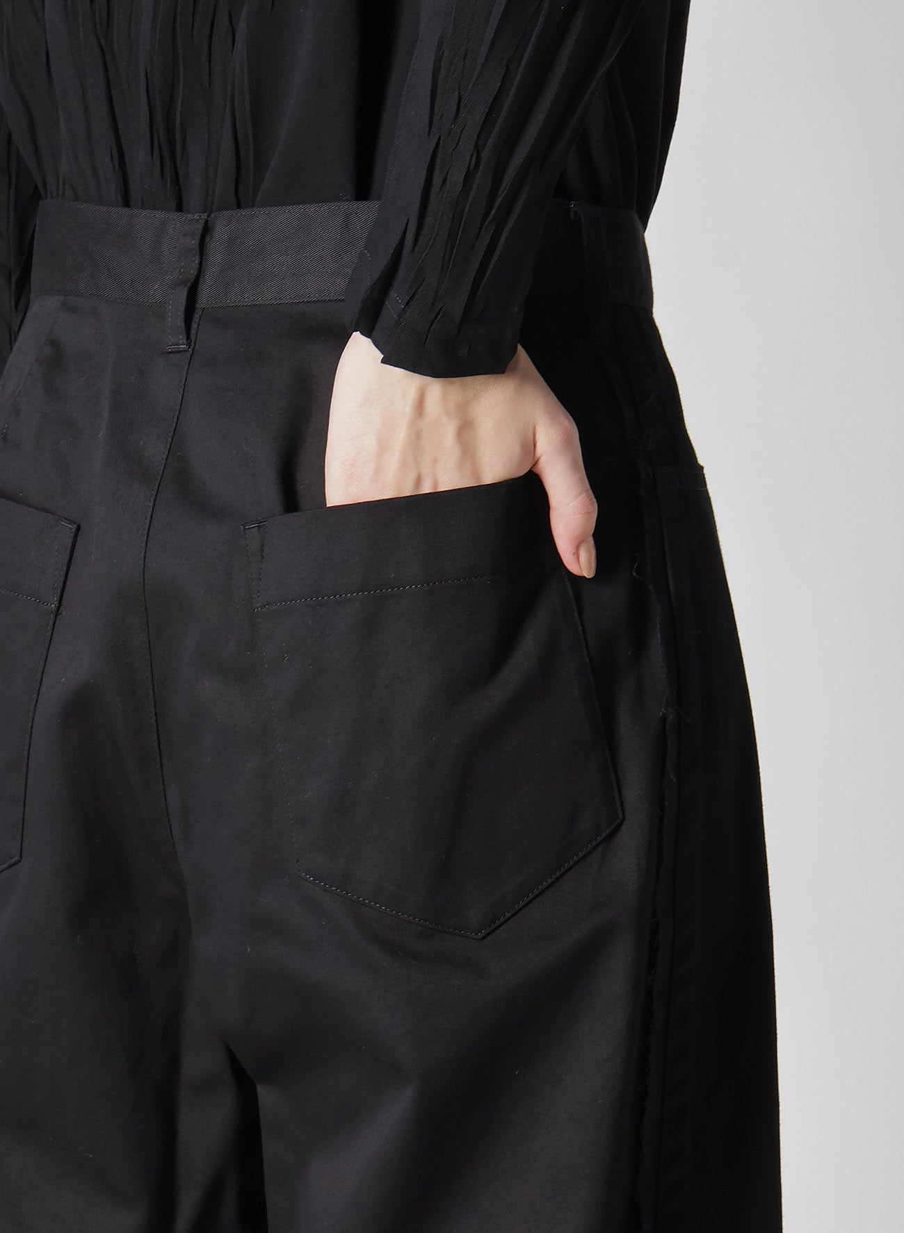 [Y's BORN PRODUCT] COTTON TWILL CUT LINE KNEE PANTS