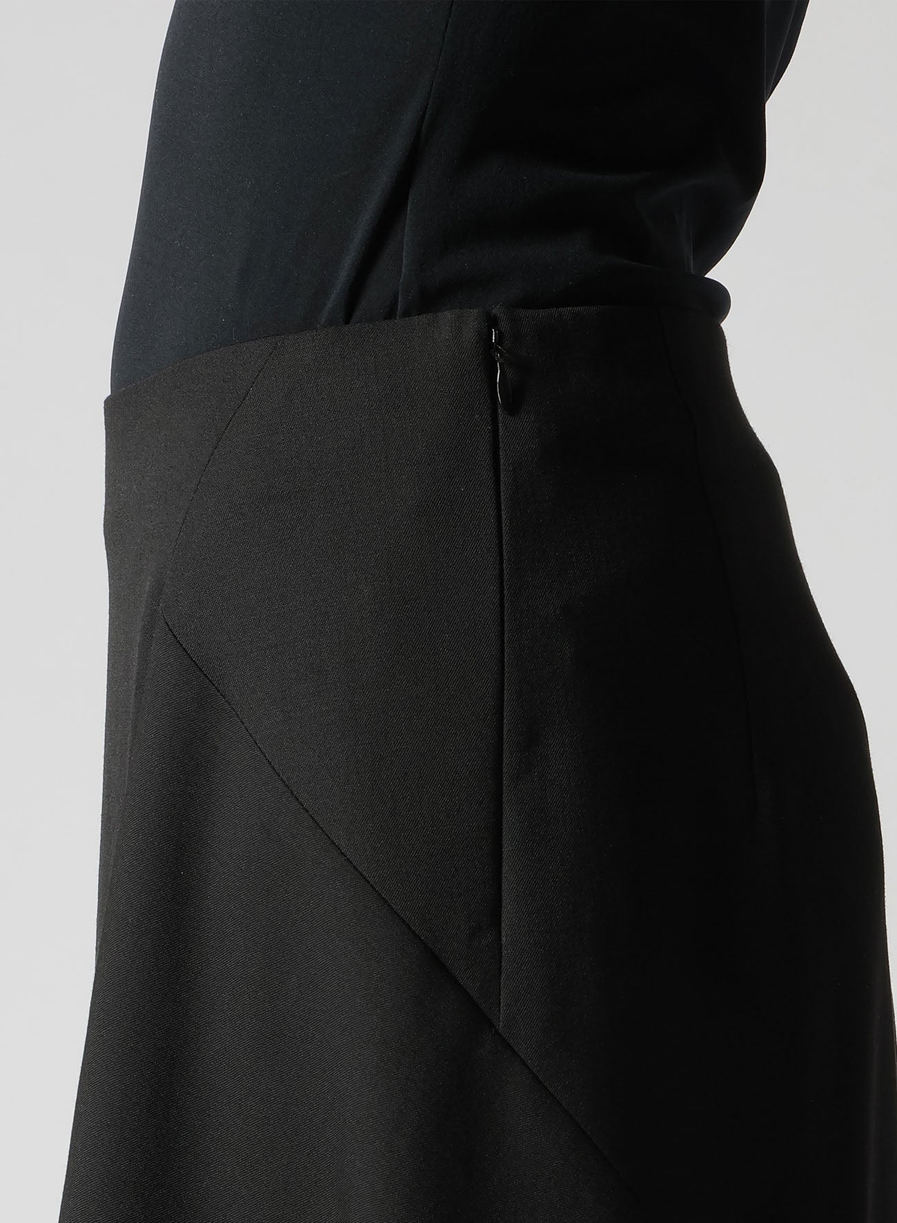 WOOL GABARDINE PANEL FLARE SKIRT