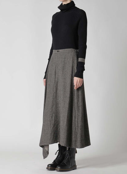 WOOL FLANNEL FLARE SKIRT