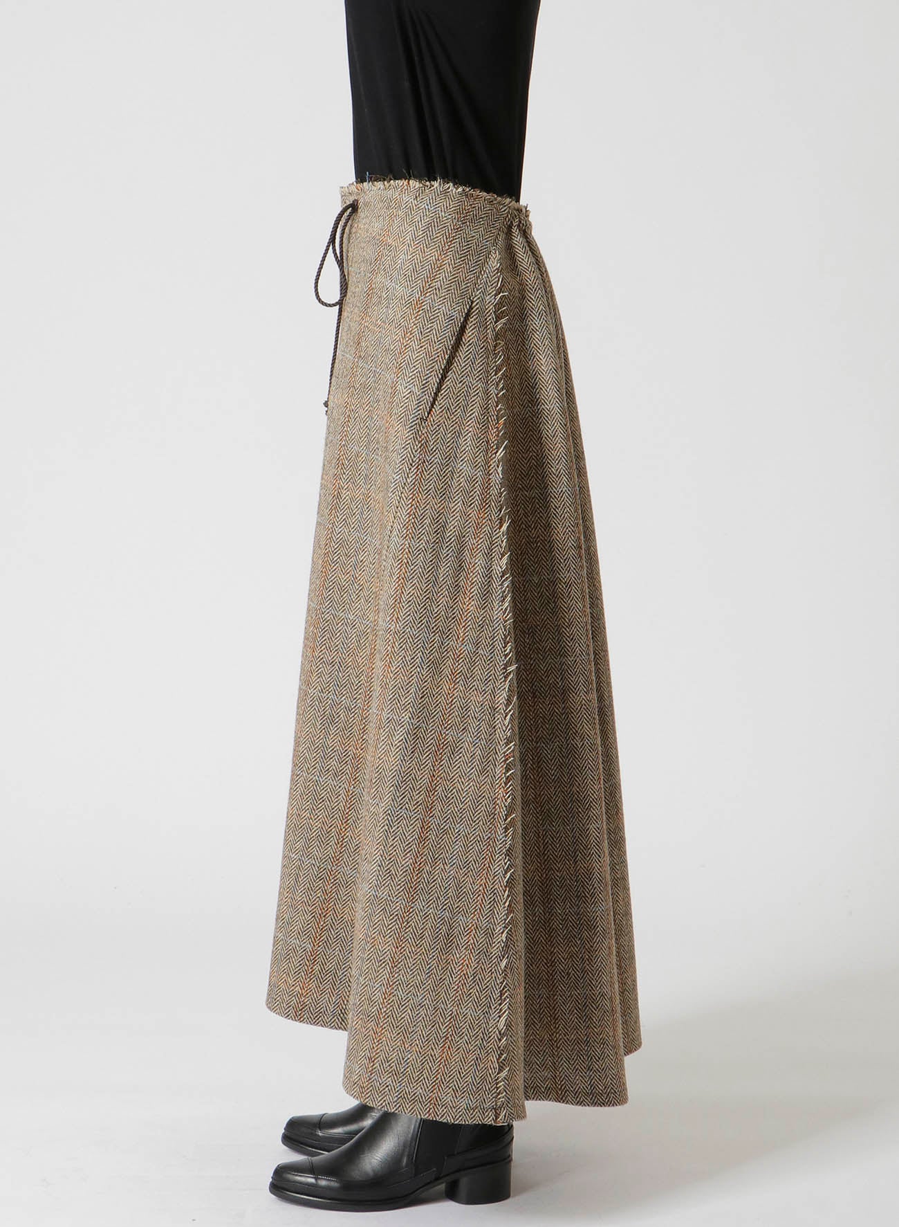 WOOL BRITISH TWEED BACK DROP SKIRT