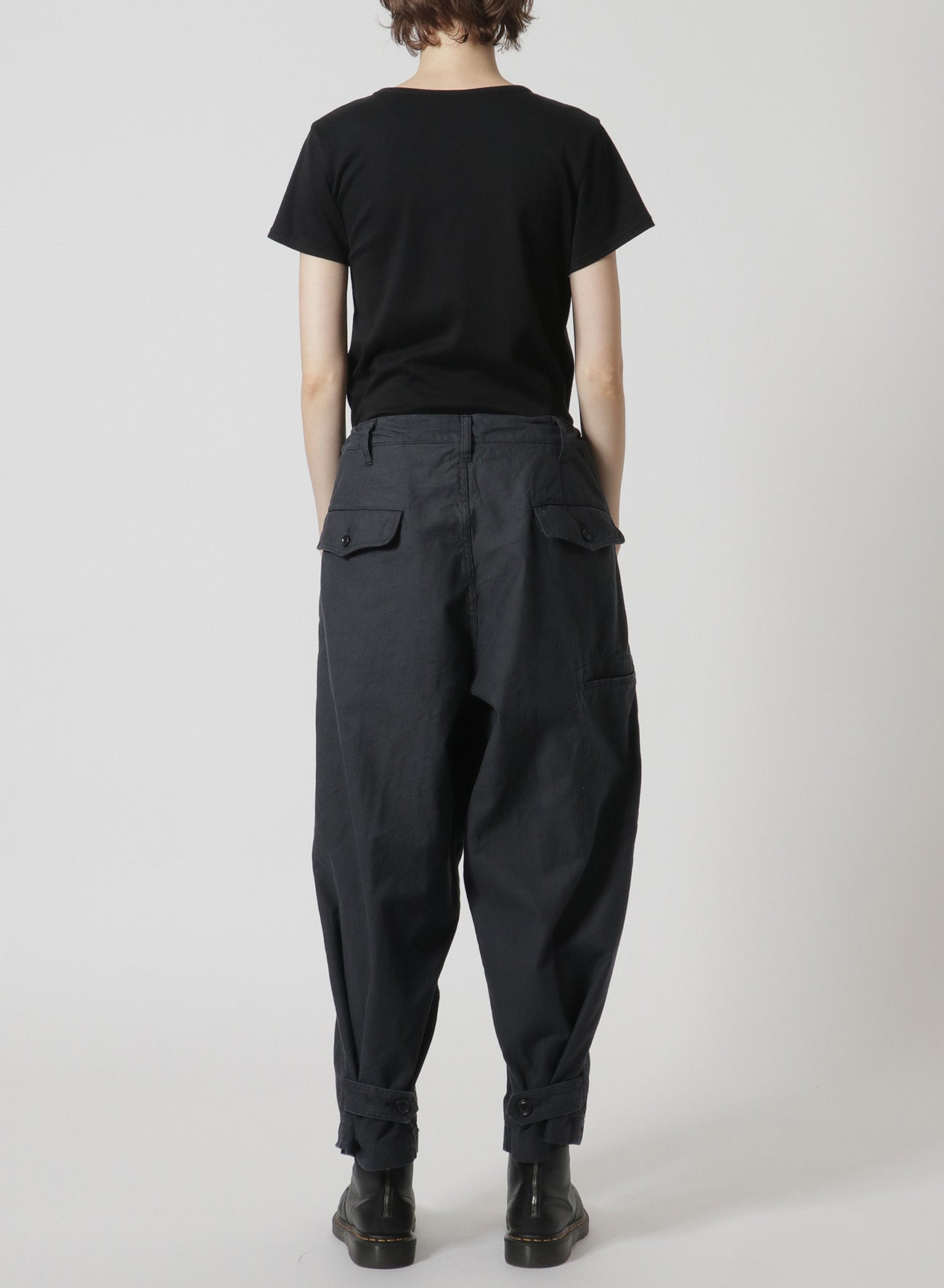 [Y's-Black Name]BACKSIDE SULFURIZATION SATIN 2 TUCK PANTS WITH WAIST BELT