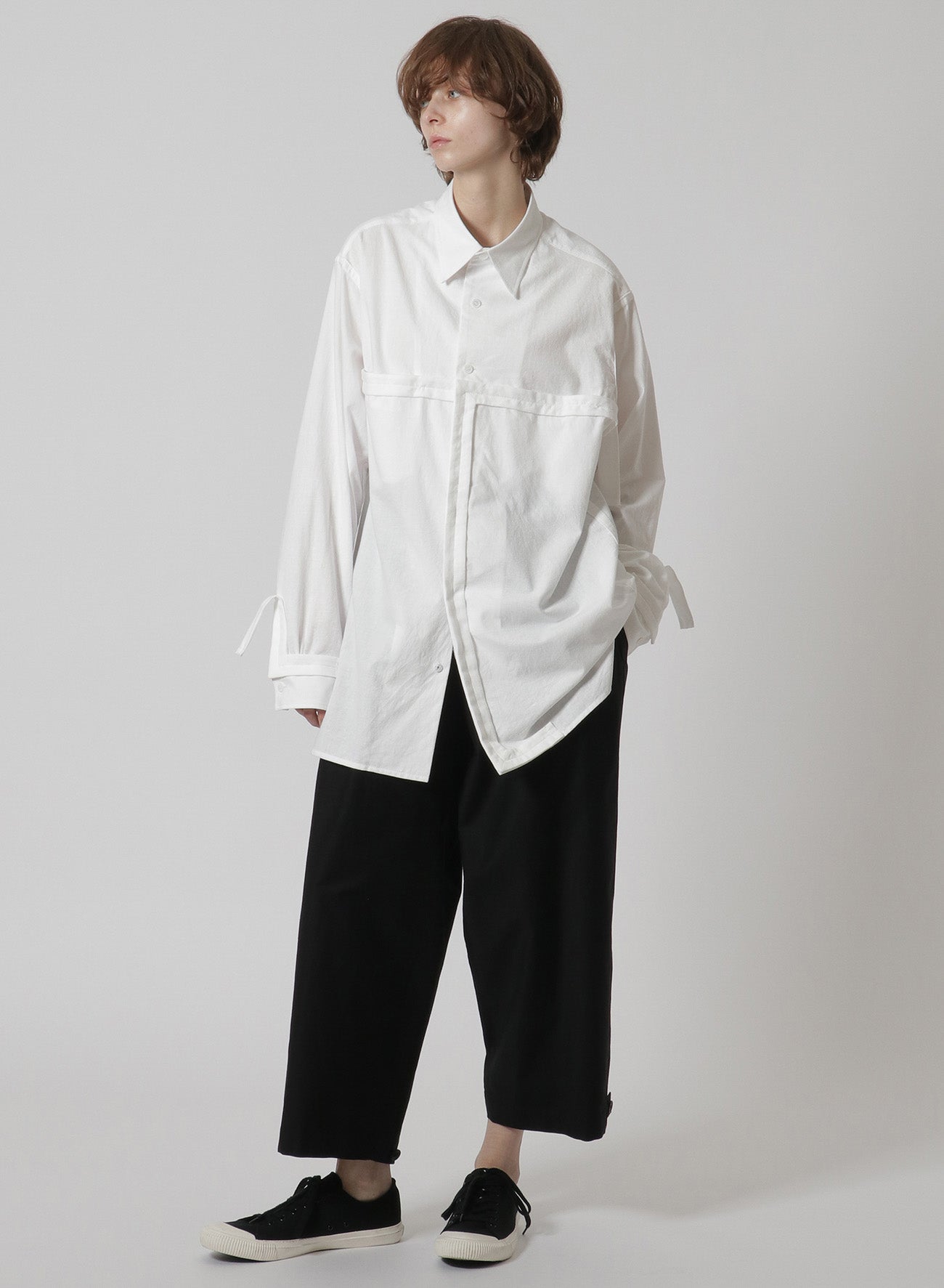 Y's-Black Name]BLACK TWILL 2 TUCK PANTS WITH SIDE STRIP & TAB – THE SHOP  YOHJI YAMAMOTO