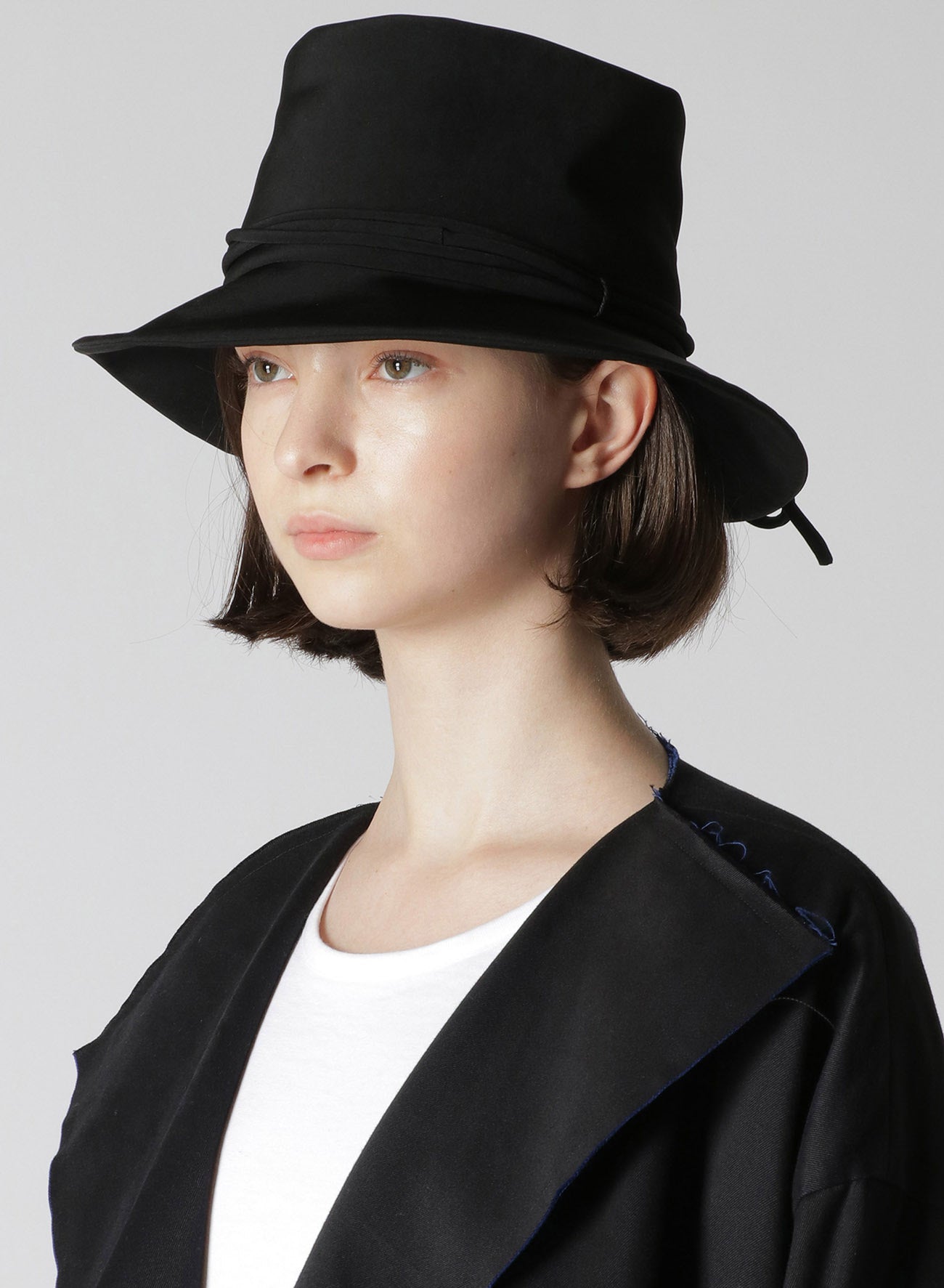 TRIACETATE POLYESTER CREPE de CHINE CLOCHE