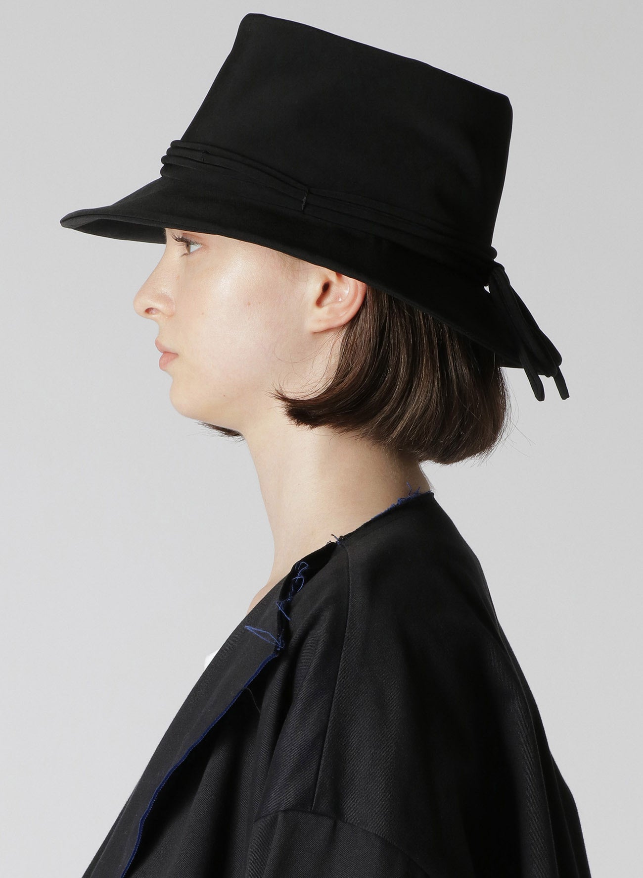 TRIACETATE POLYESTER CREPE de CHINE CLOCHE