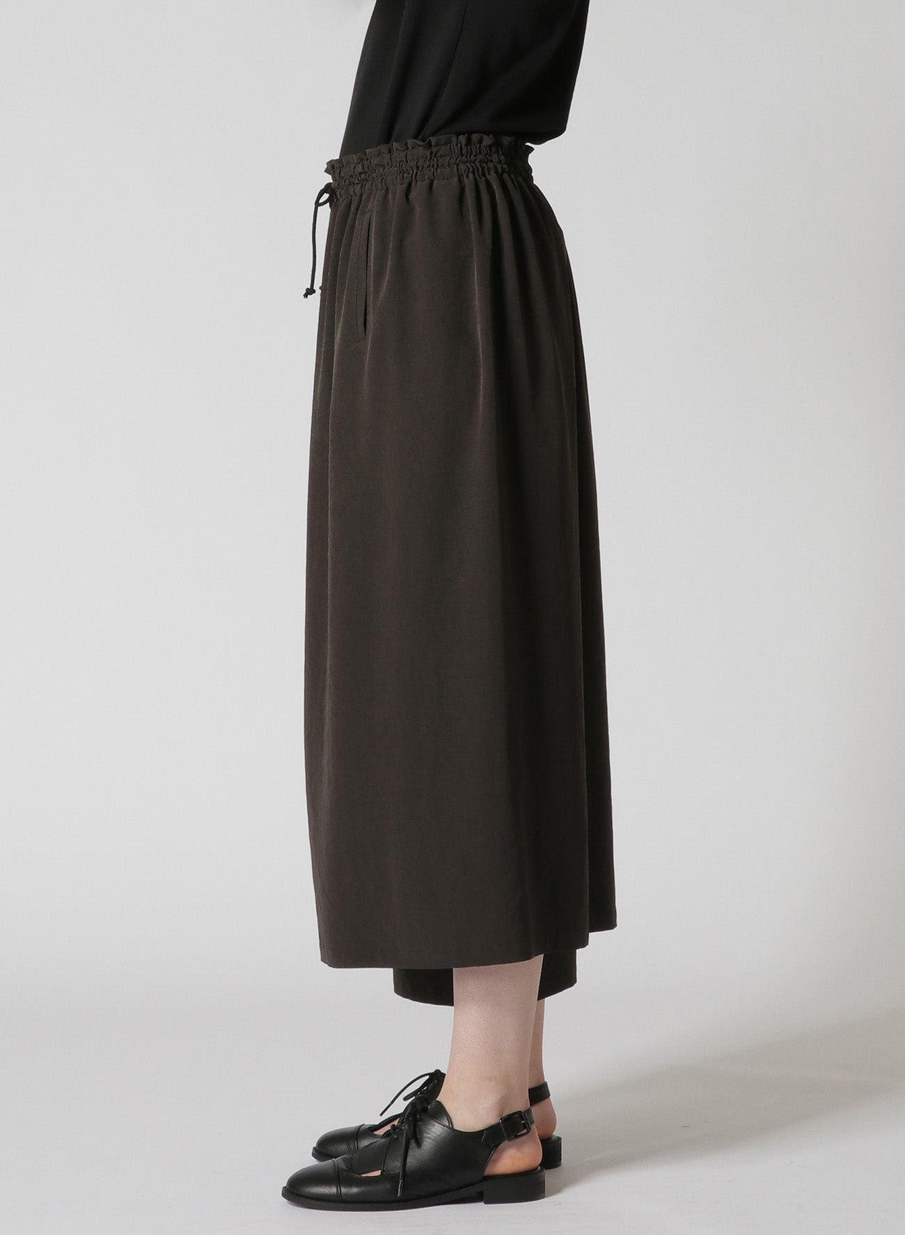 TRIACETATE POLYESTER CREPE de CHINE FRONT TUCK THICK PANTS